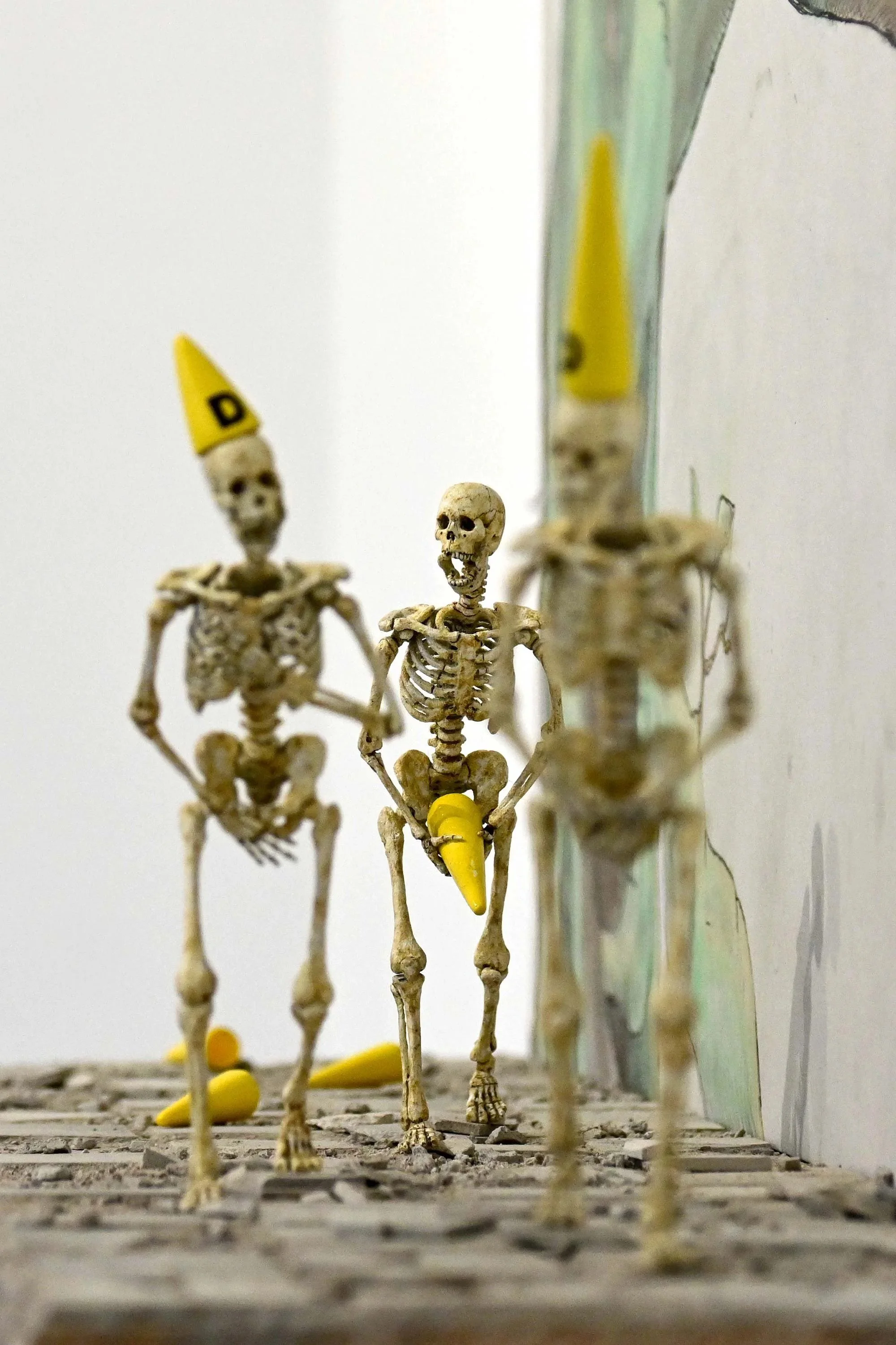 Peter-Hanmer-Stuart-Mel-Wilson-Sculpture-We-Have-No-Clothes