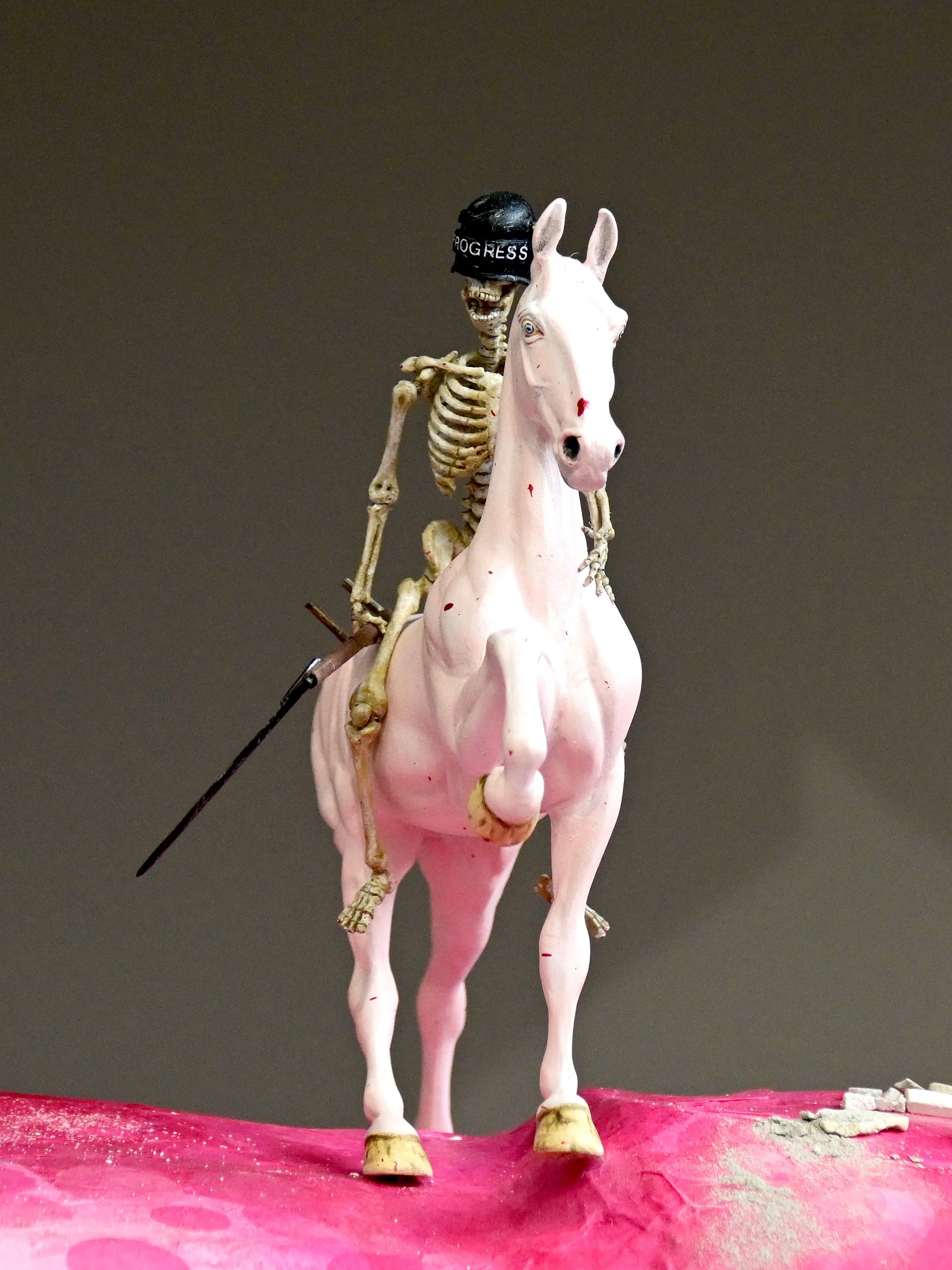 Peter-Hanmer-Paul-Raymond-Stuart-Mel-Wilson-art-installation-Exquisite-Descent