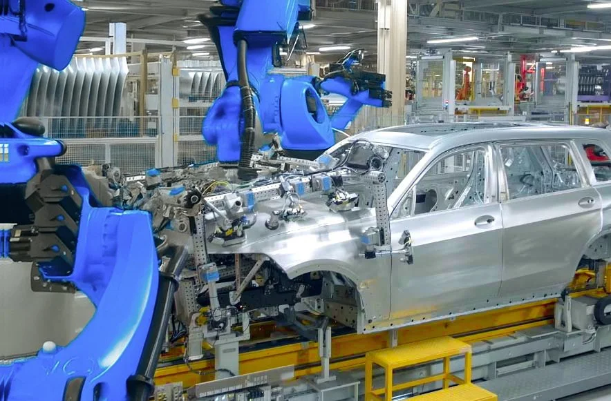 Detroit-based robotic hemming and closure automation system supporting high-volume automotive OEM and Tier 1 production programs