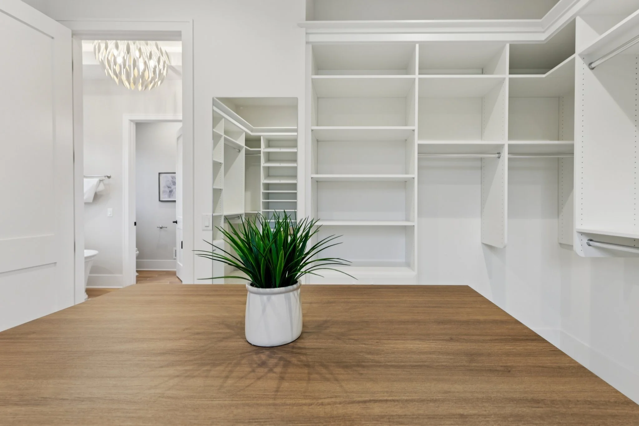 61-web-or-mls-White Cedar Dr-S0907-061.jpg