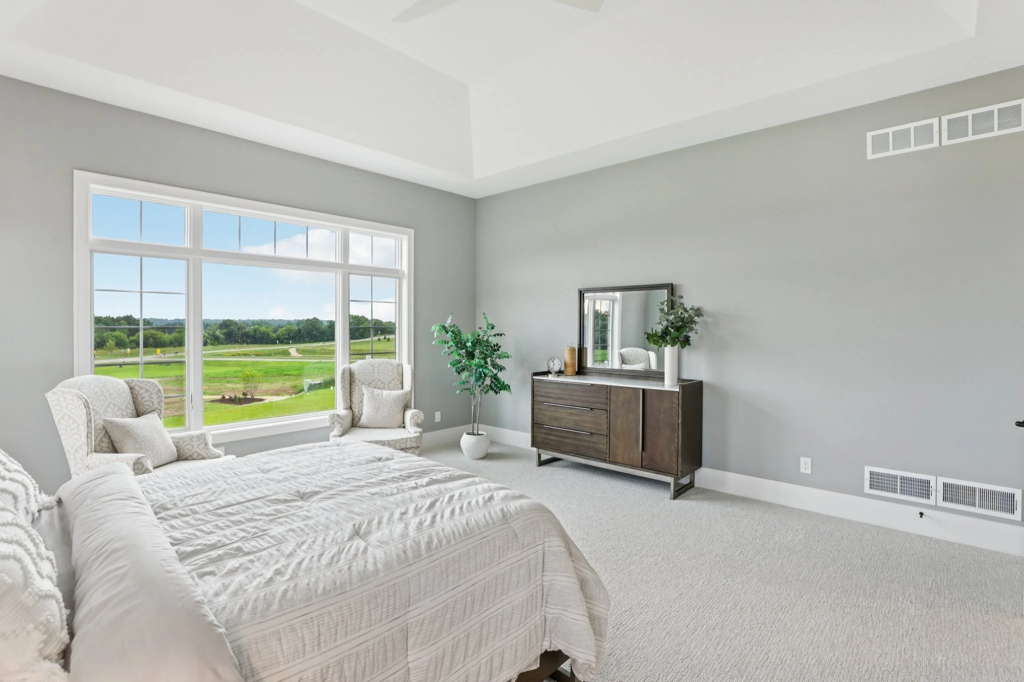 43-web-or-mls-White Cedar Dr-S0907-043.jpg