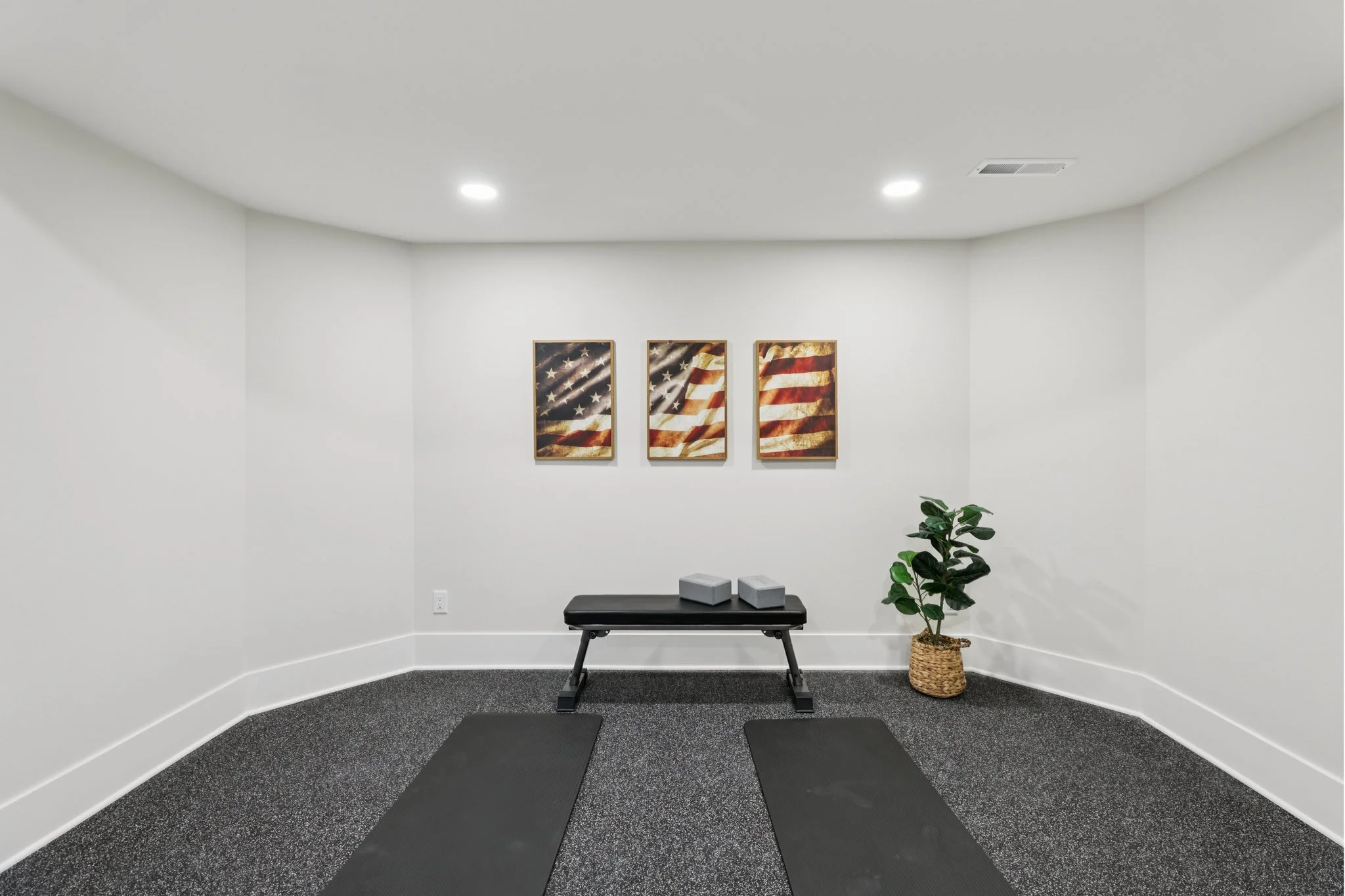 104-web-or-mls-White Cedar Dr-S0907-104.jpg