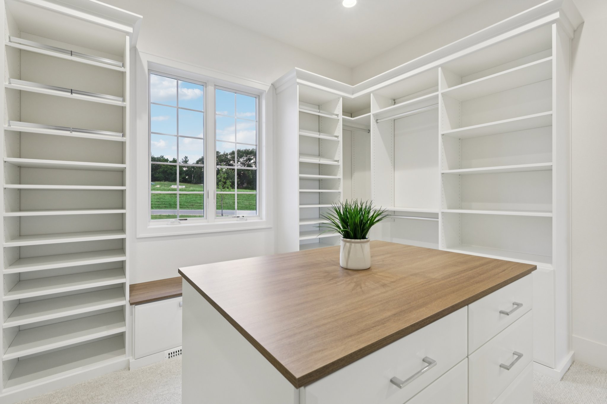 60-web-or-mls-White Cedar Dr-S0907-060.jpg