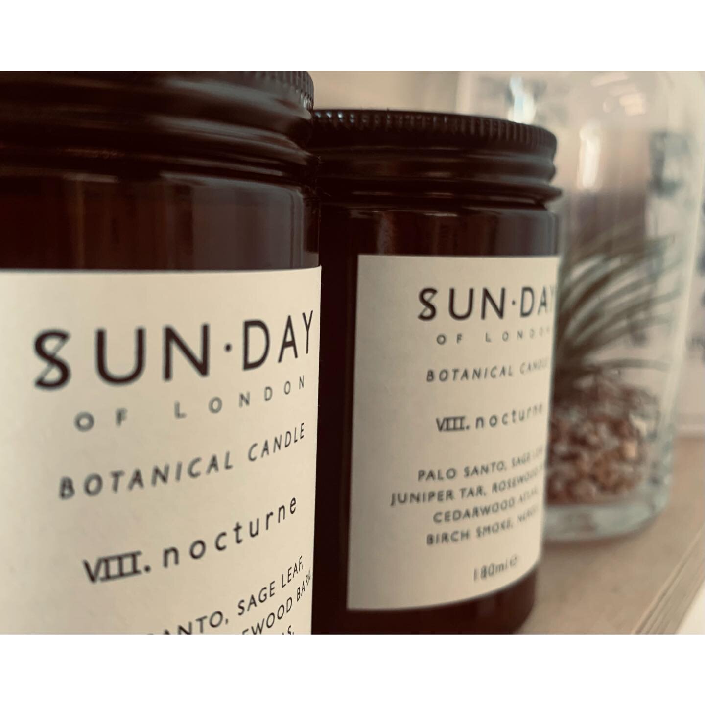 We love our Sun.Day of London candles. π―
Created with aromatherapy grade pure essential oils in our specially formulated rapeseed wax, with a 100% pure cotton wick. Always handcrafted locally in small batches, never any palm oil, soy free and abso