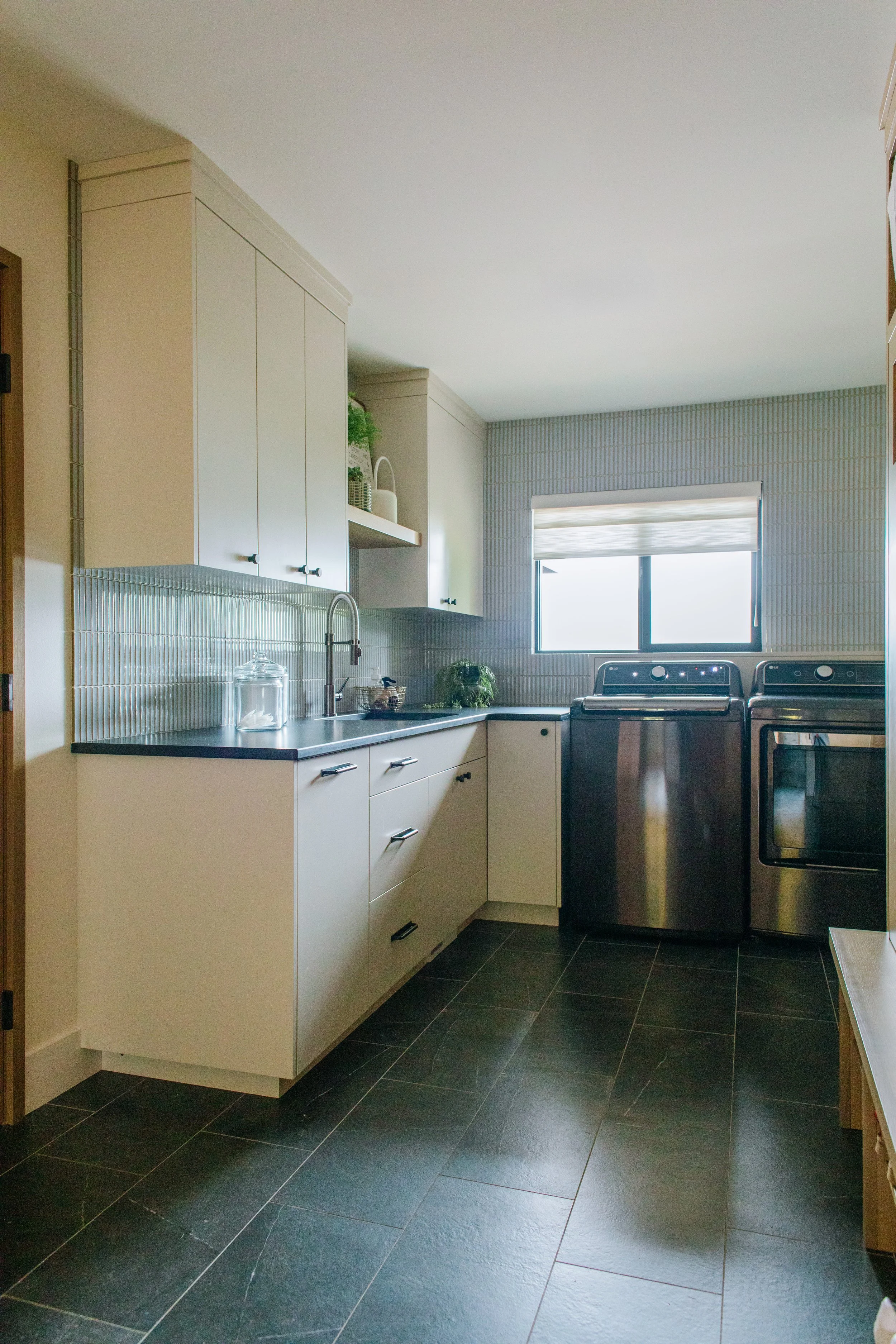 076 salt and cedar e lake samish dr.jpg