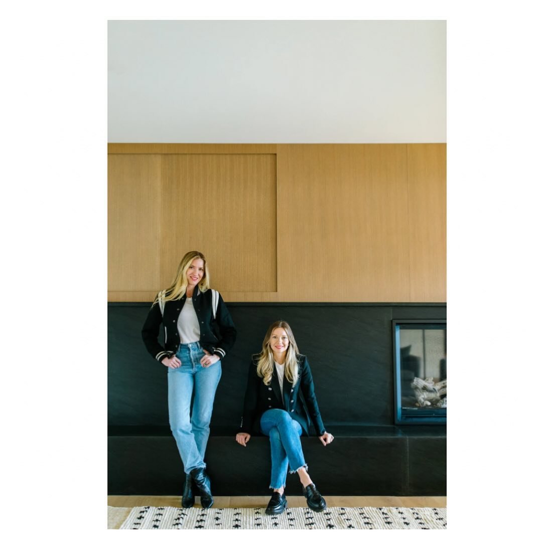 Seeing ideas transform into the tangible never gets old! ⚡️

📸 @heyjenfox 

#saltandcedarinteriors #interior #interiordesign #pnwstyle #moderninteriors #fireplacemakeover #renovation #remodel