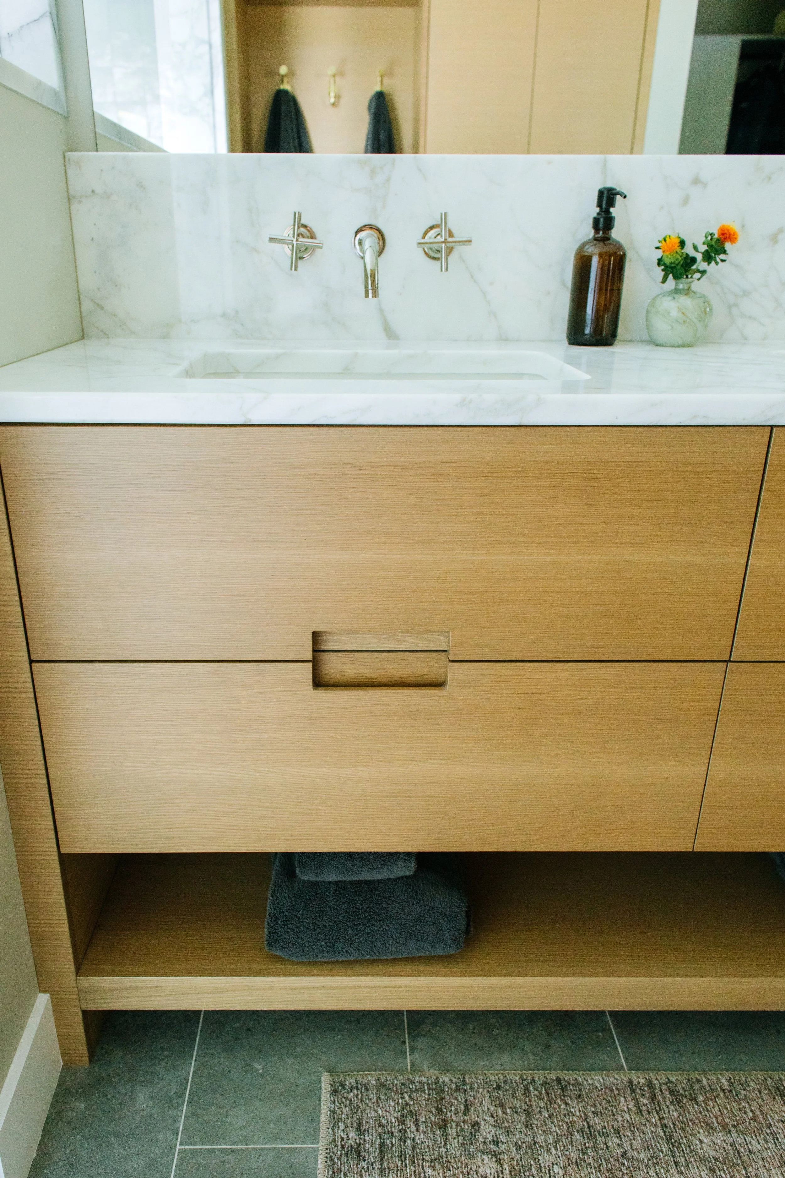 207 salt and cedar e lake samish dr.jpg