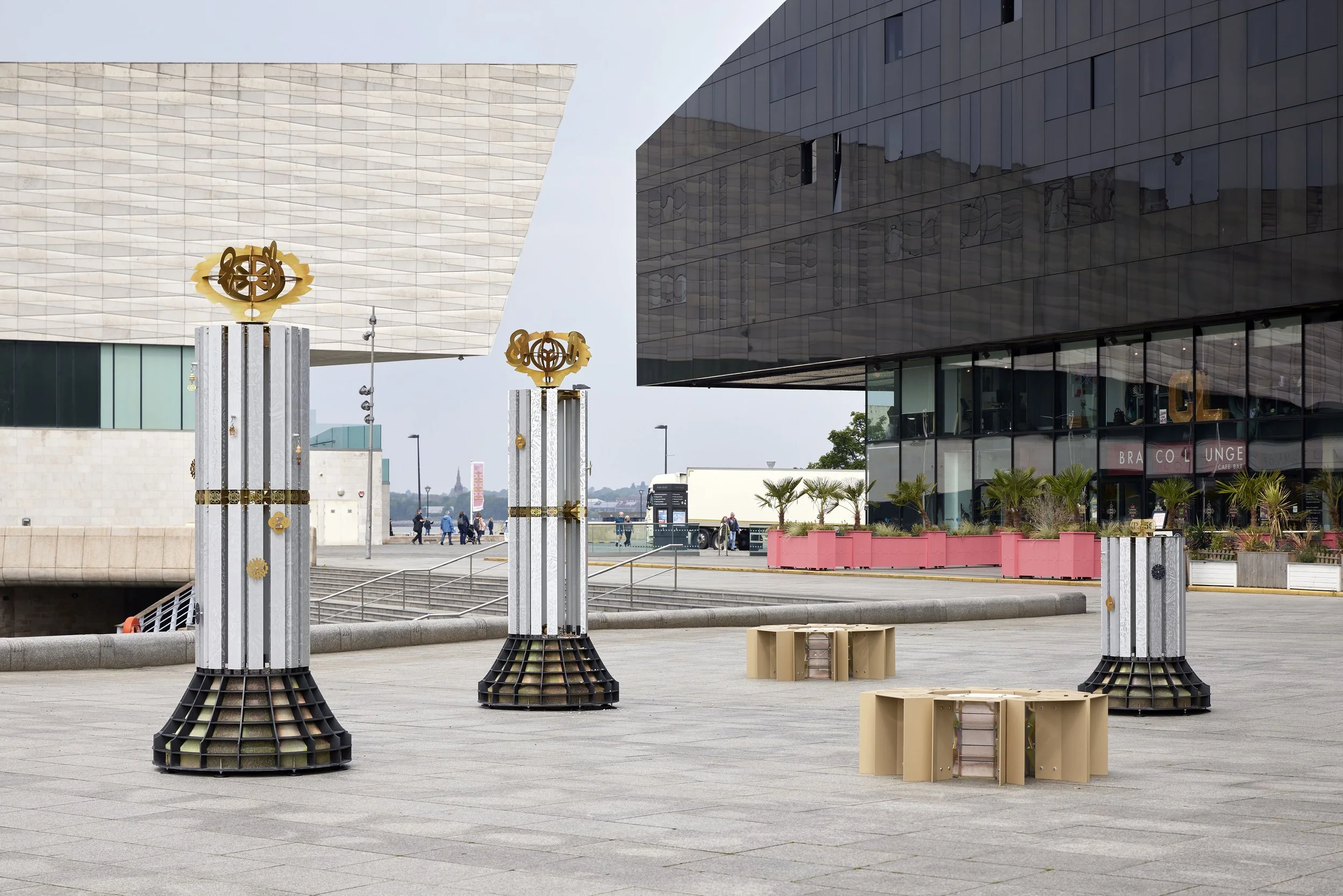 Anna Gonzalez Noguchi, Mann Island