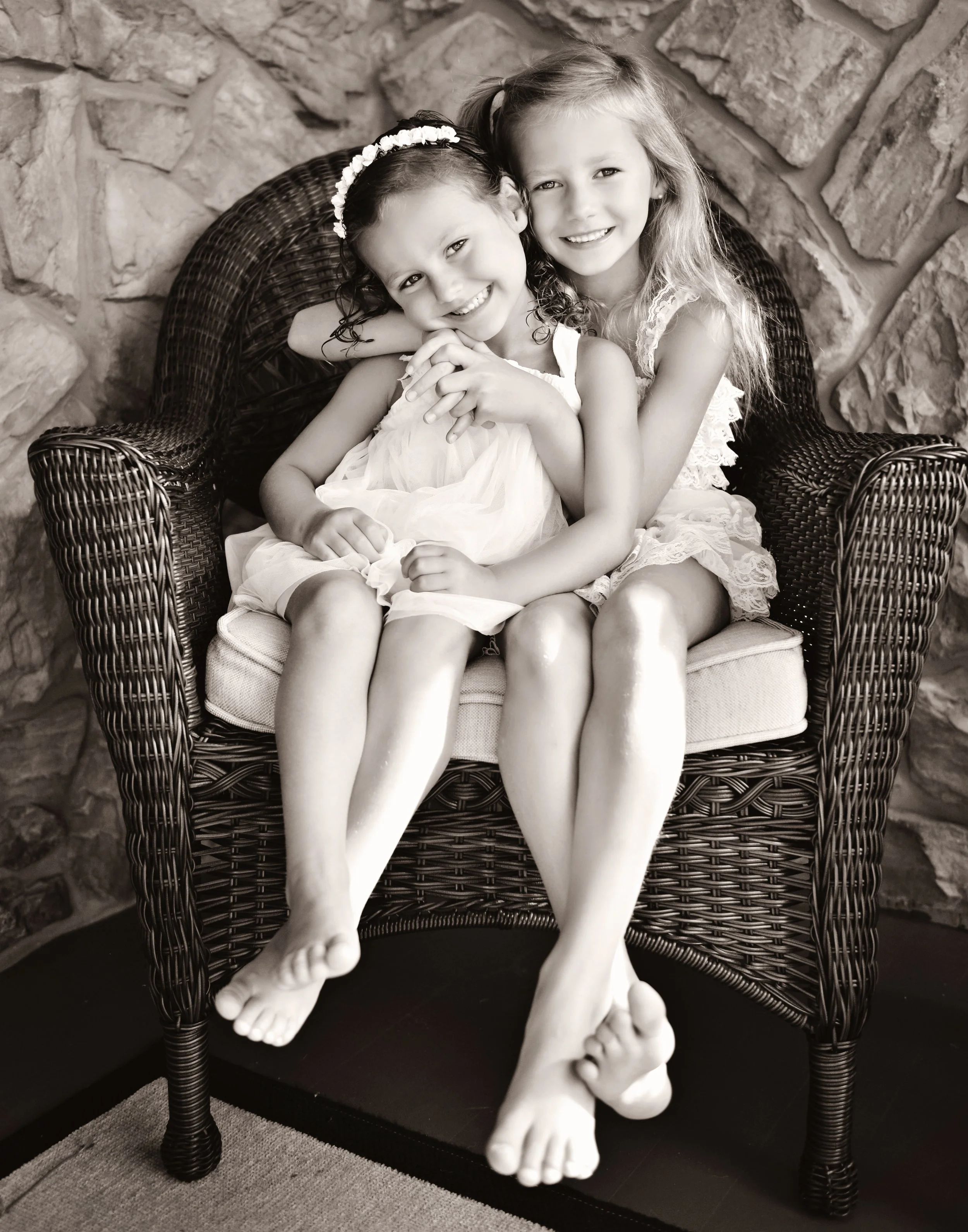 Black and White Photographer | Child Photographer | Amanda J Designs | Louisville Photographer | Meet Amanda