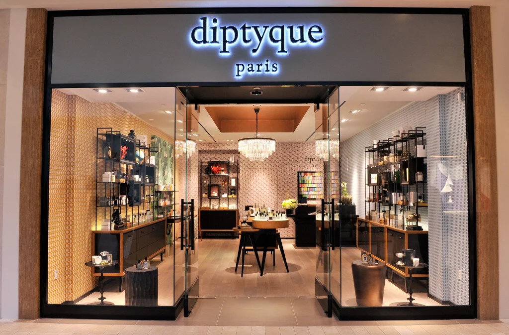 Retail exterior and display windows