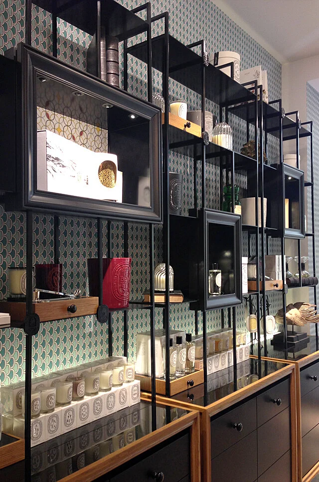 Wall shelving displays