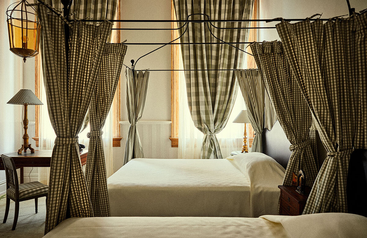 Best_Hotels_For_New_Orleans_Boudoir_007.JPG