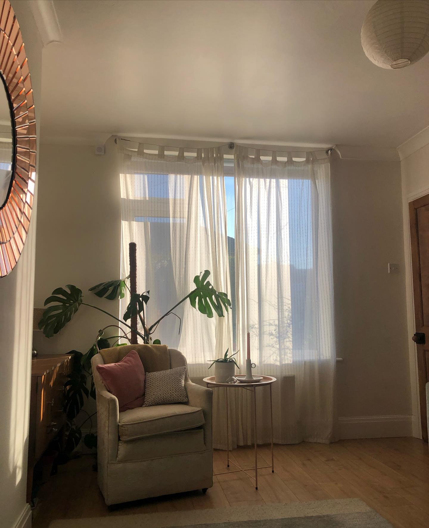 Another beautiful sunny day in York to end the week!

I&rsquo;m away next week so classes @stablesyoga will be covered by the studio&rsquo;s wonderful teachers. Please enjoy their brilliant classes:

TUESDAY
9:30am - Dynamic Flow ~ @clairefrances99 
