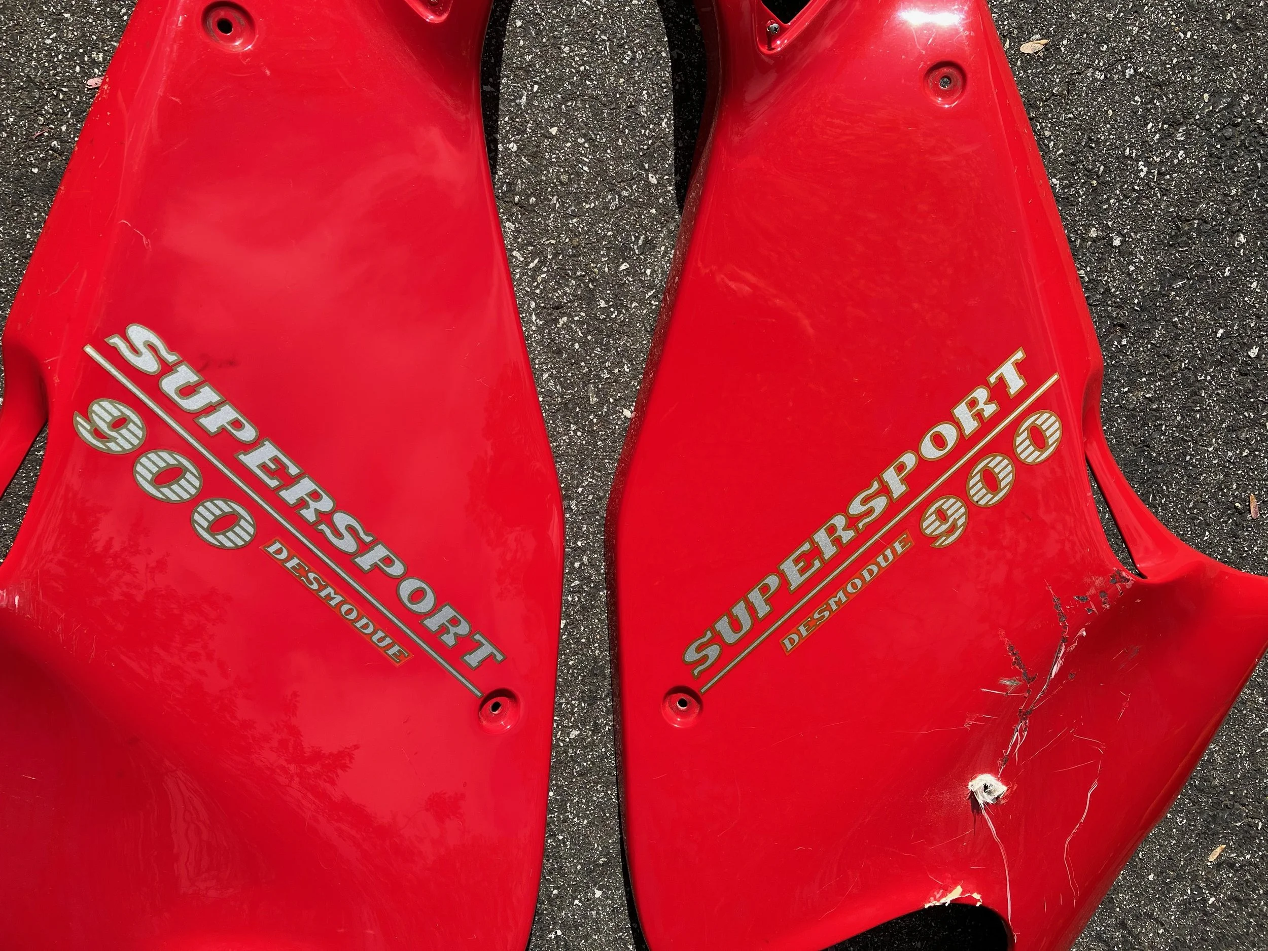 900SS lower fairings.1.jpg