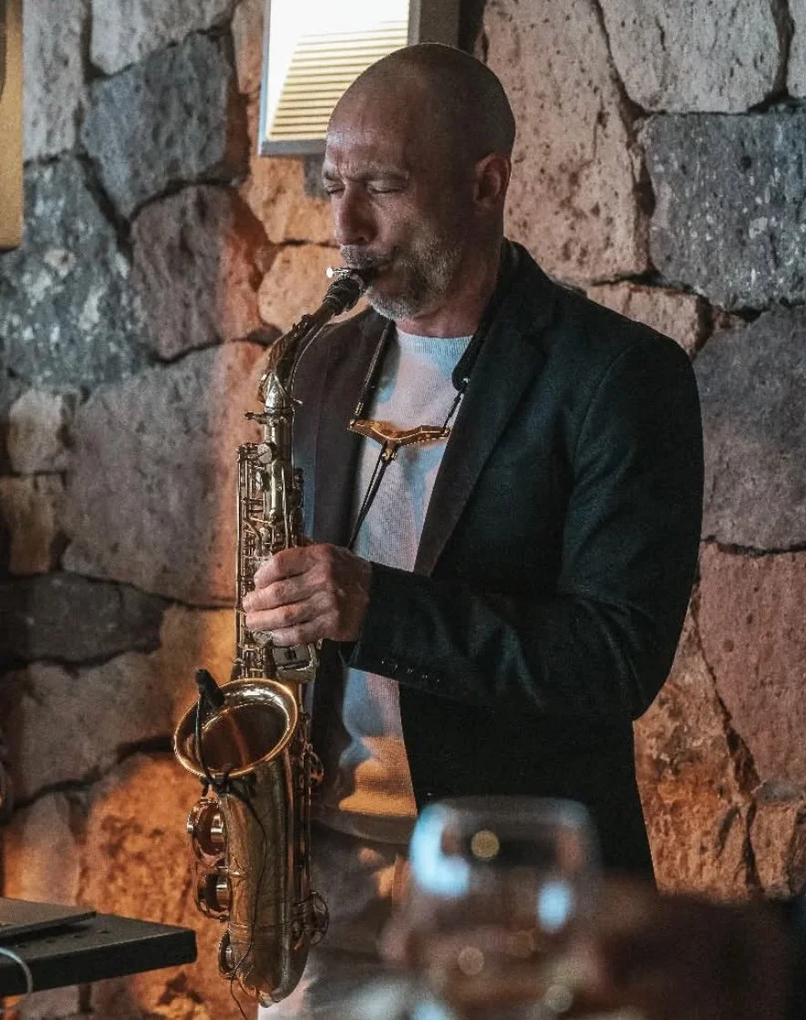 Saxophonist 4.jpg