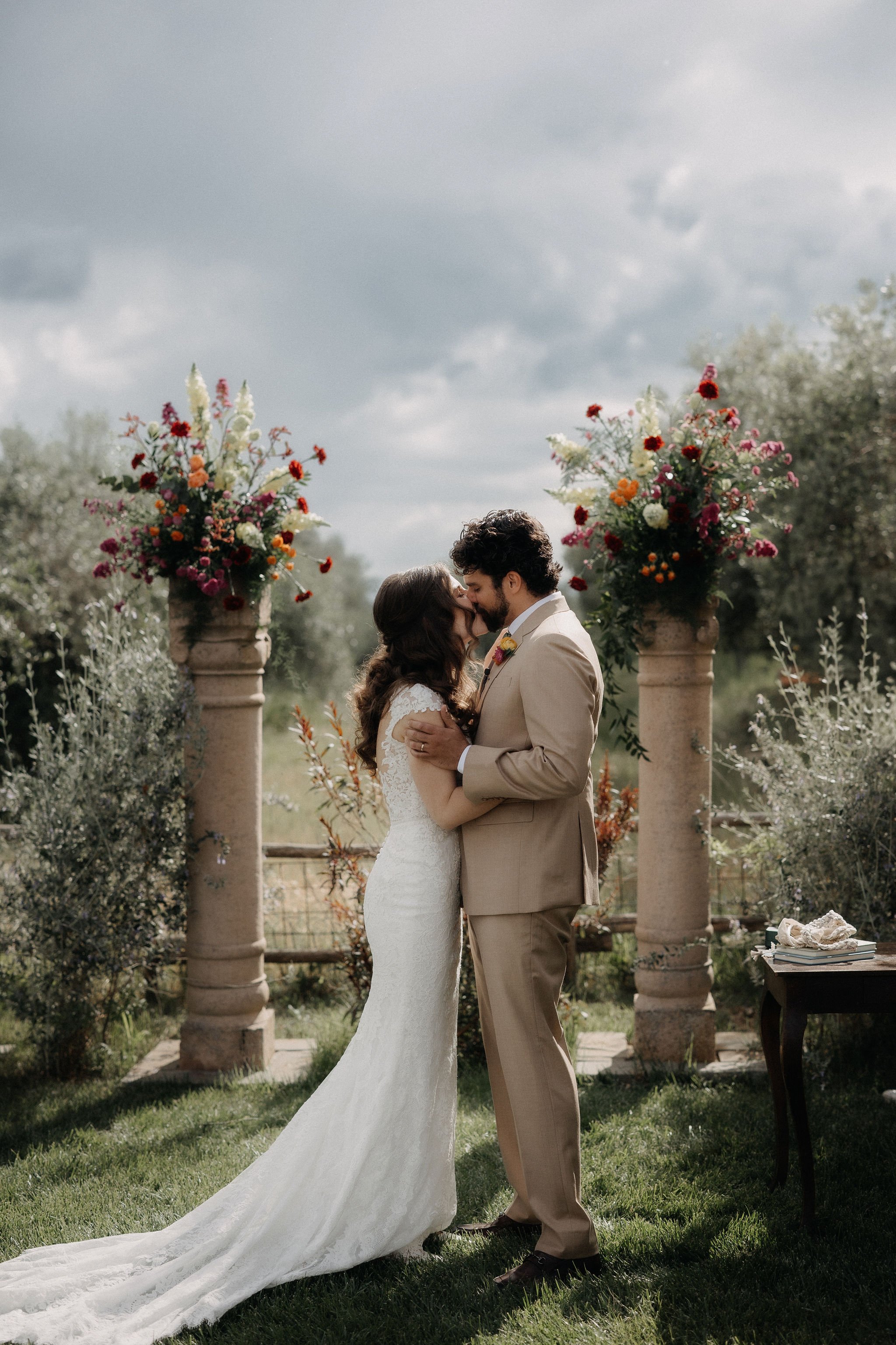 0424_sarah-colin-wedding-day_2025-05-08 copy.jpg