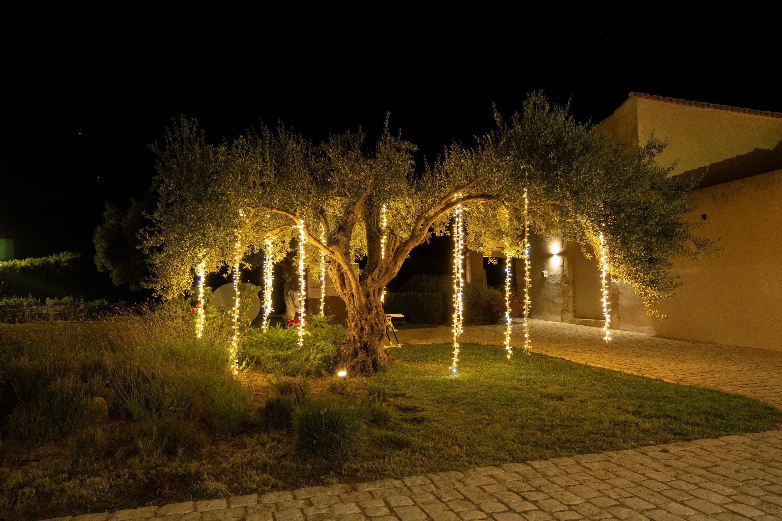 Ballium Luxury Relais - Historic Wedding Venue in Sicily, Val di Noto.jpeg