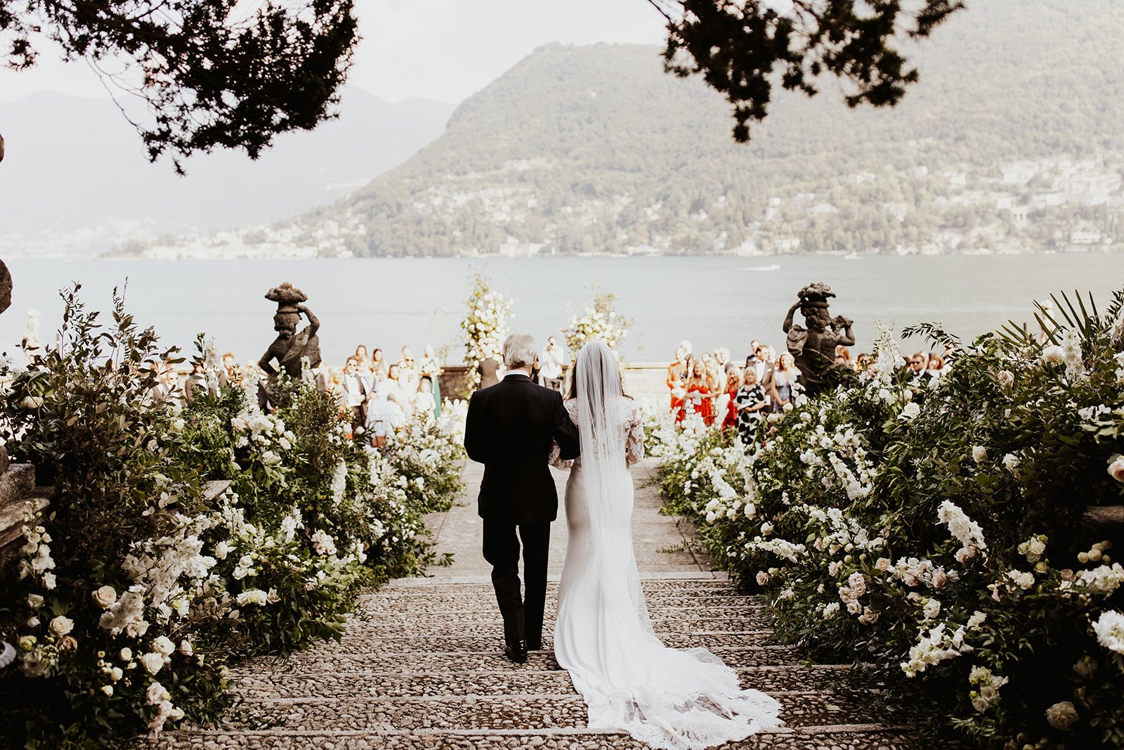 How much do wedding flowers cost in Italy? — La Lista