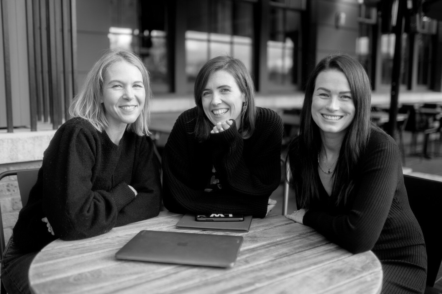 MEET THE FACES BEHIND LA LISTA ⚡

We're Emily, Lucy &amp; Beth (L-R) and we're on a MISSION to make planning a wedding in Italy a calm and enjoyable experience for couples all around the world. 🌎

We know that planning a destination wedding can be h