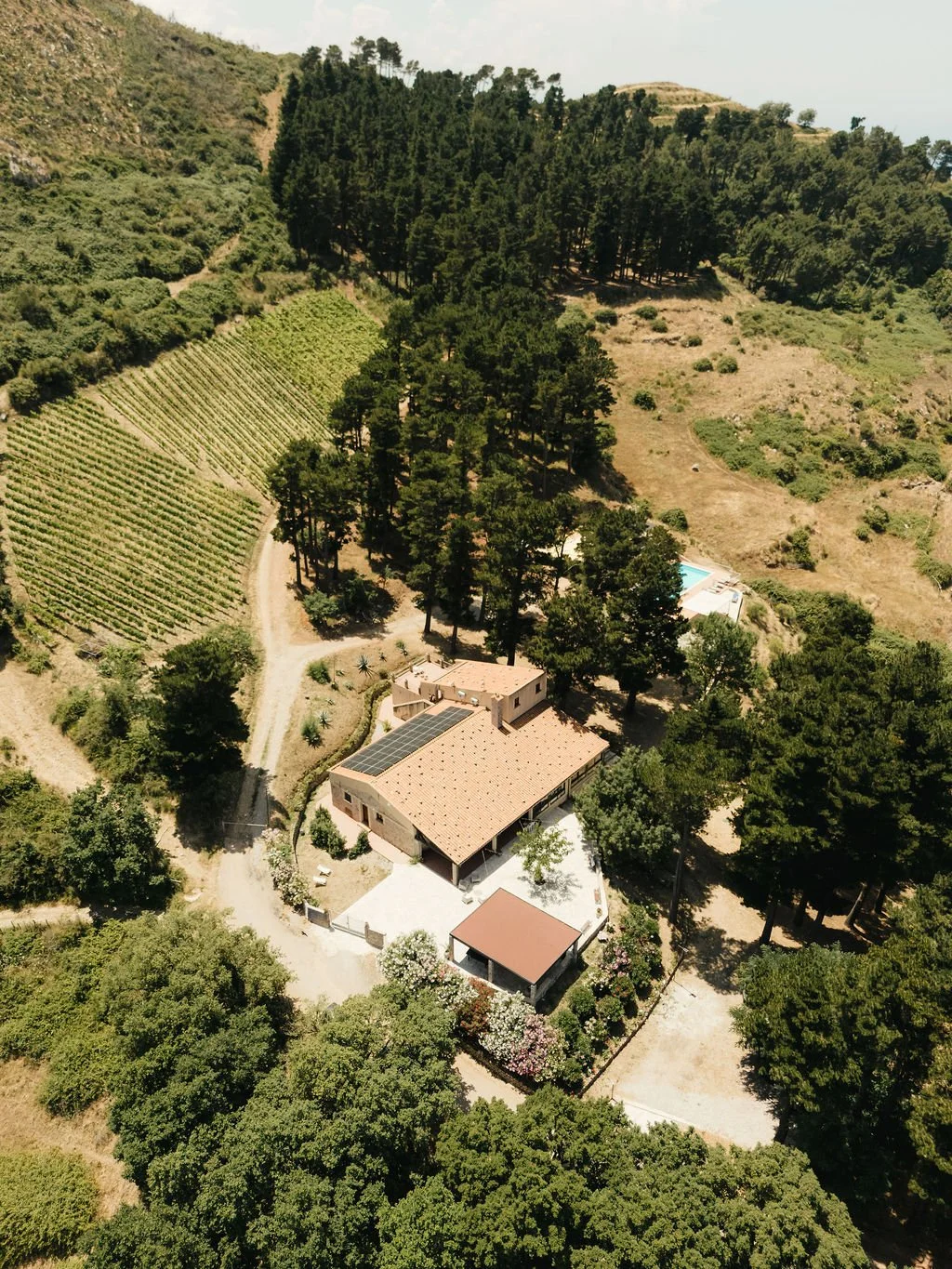 La Collina dei Nebrodi  Max Guests - 50-100, Distance - More than one hour, Airport - Catania 