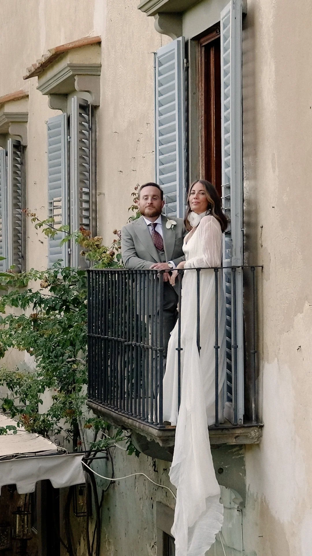 italian-balcony-couple.jpg