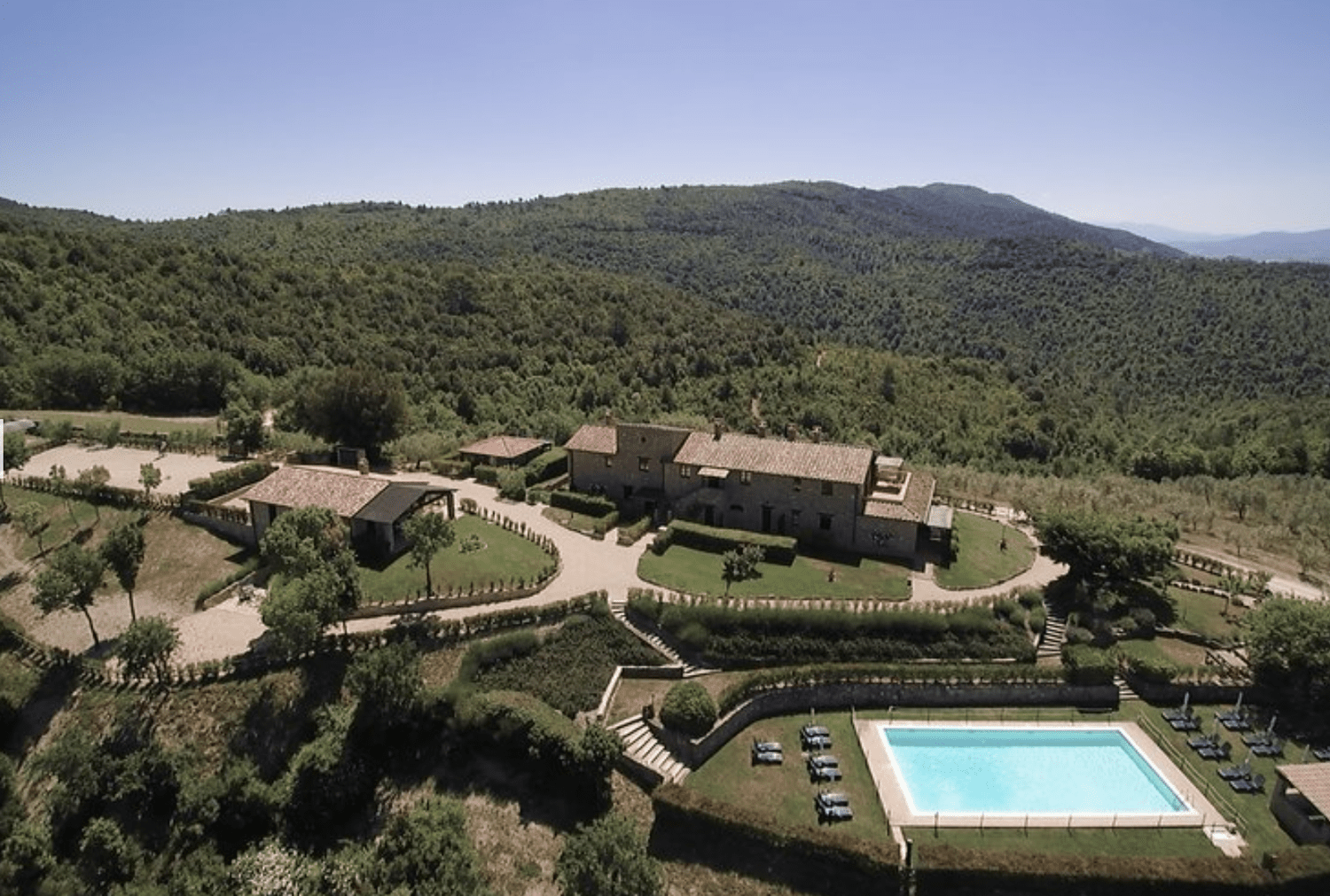 Tenuta di Forte Sorgnano  Max Guests - 50-100, Distance - Less than one hour, Airport - Perugia 