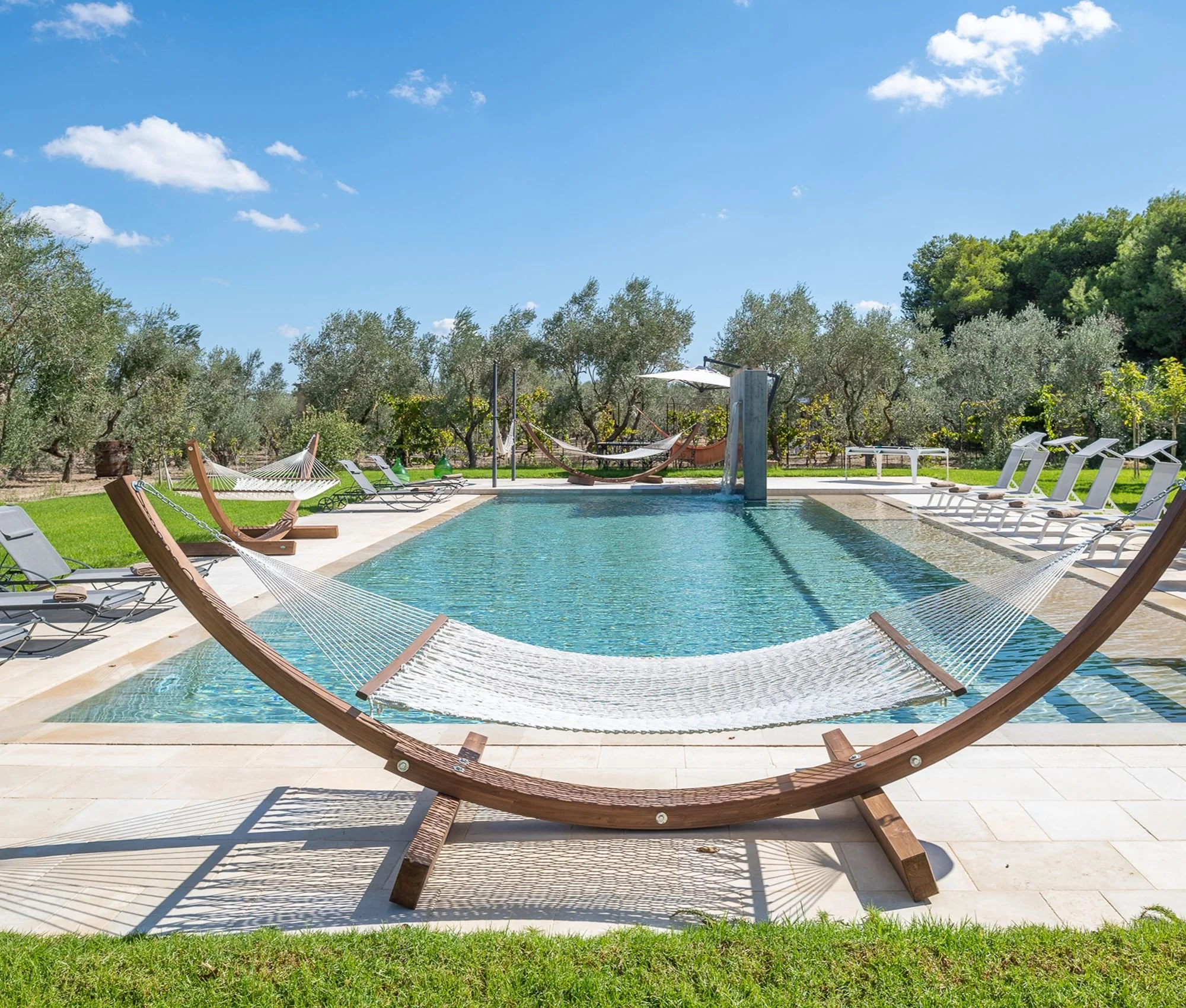 CasinAnand_Pool_FrancescoConte.jpg