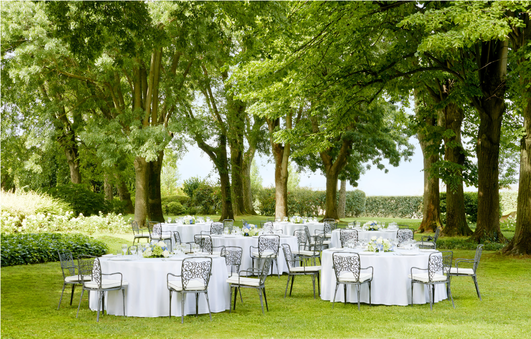 69a450fbed3322ac99b0c93c_Lunch Natural Garden.png.png