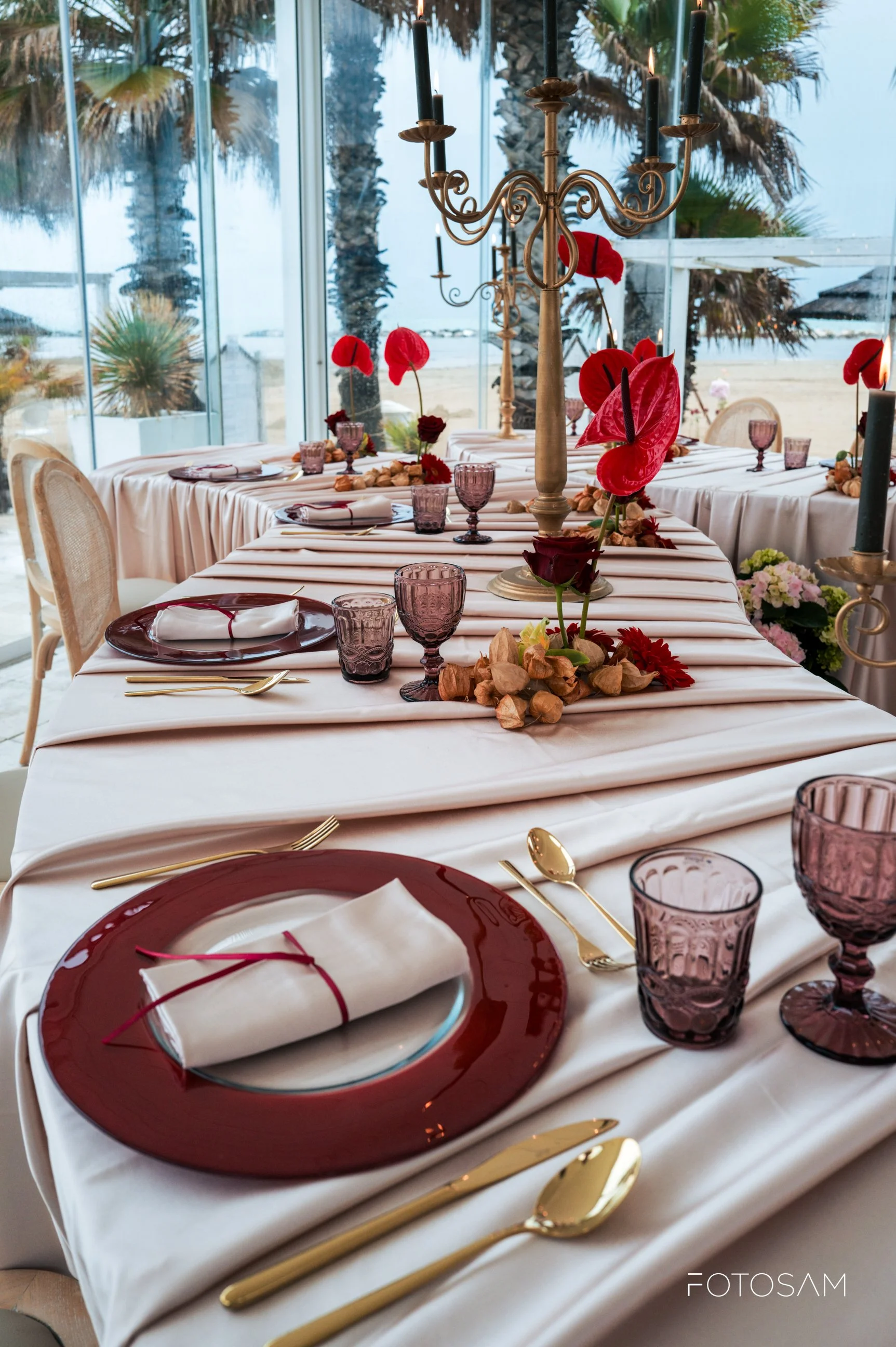 07_CDW-tavola-sul-mare.jpg