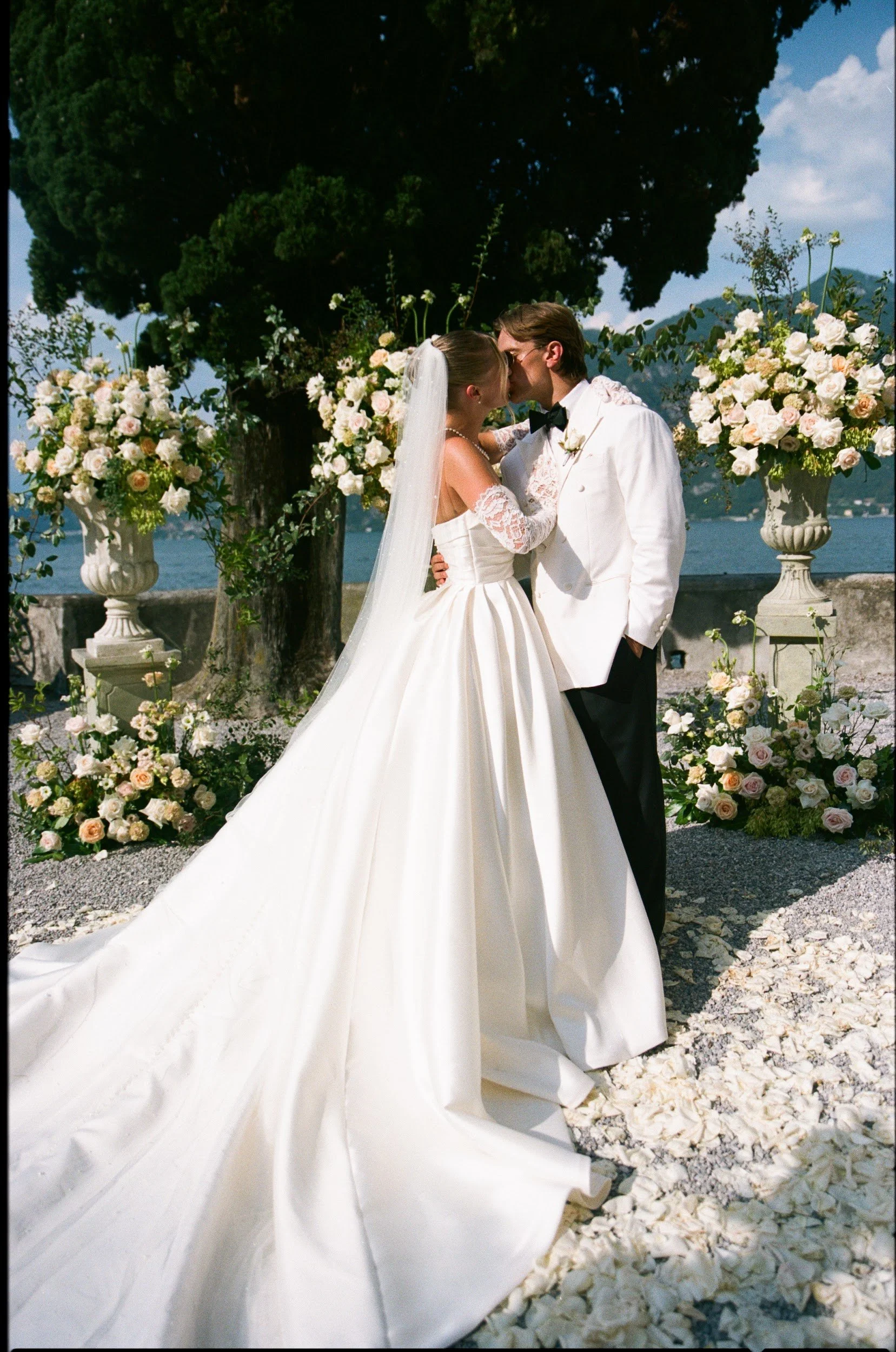 KSENIYA PALCHIK   Starting Price - €4001 - €5000, Service - Photography 