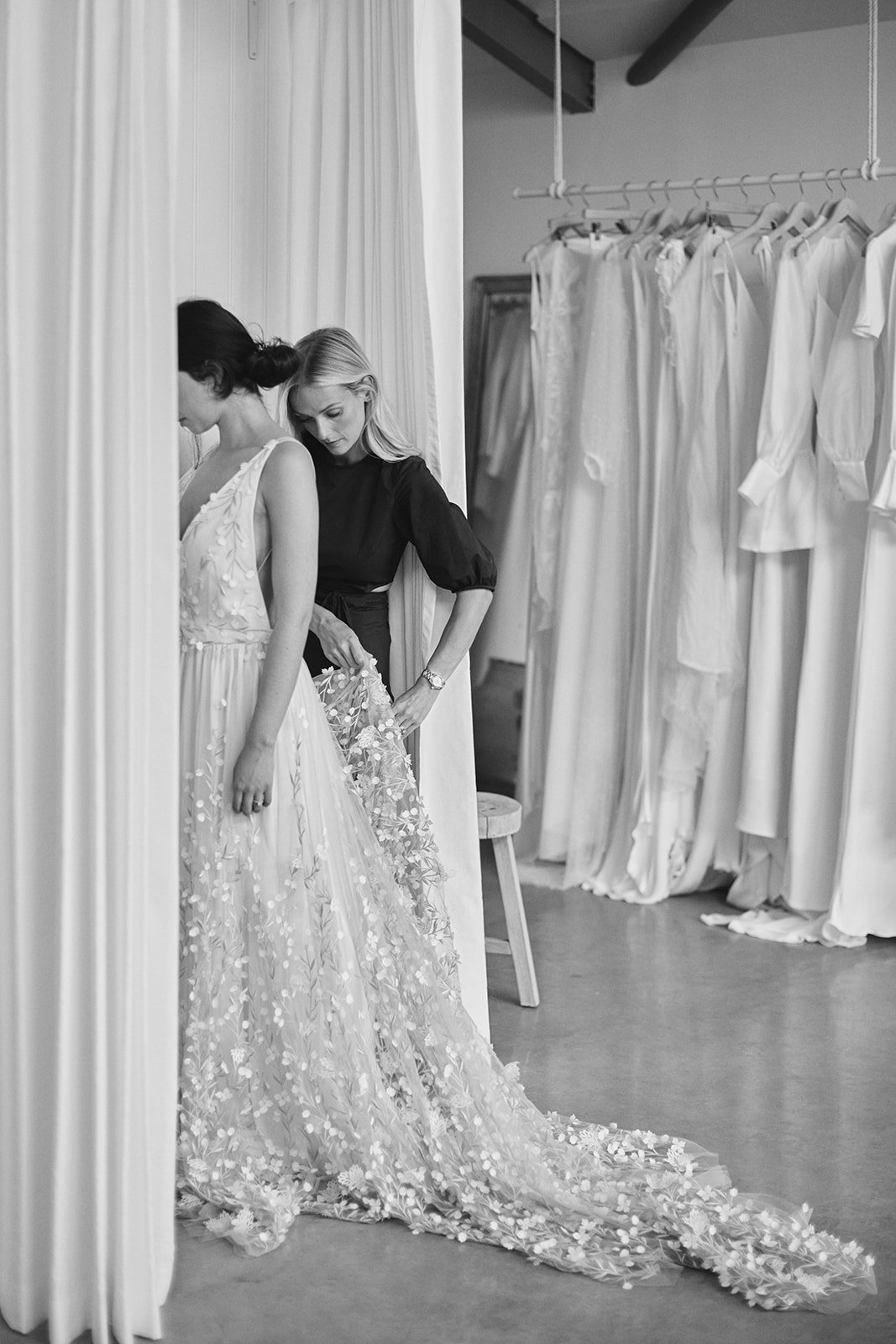 LYNDSEY GIBBONS
/
AMARE BRIDE