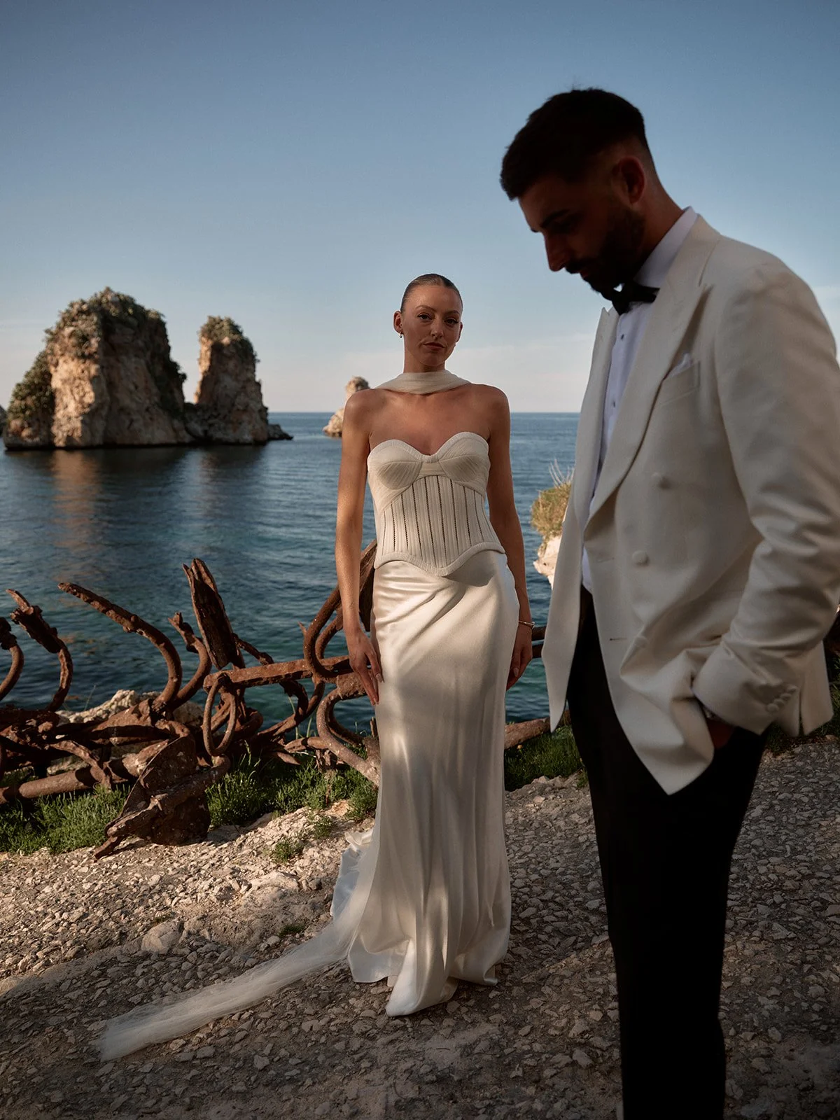 MEGAN_OLLY_WEDDING_TEASER_BENJAMINWHEELER_033.jpg
