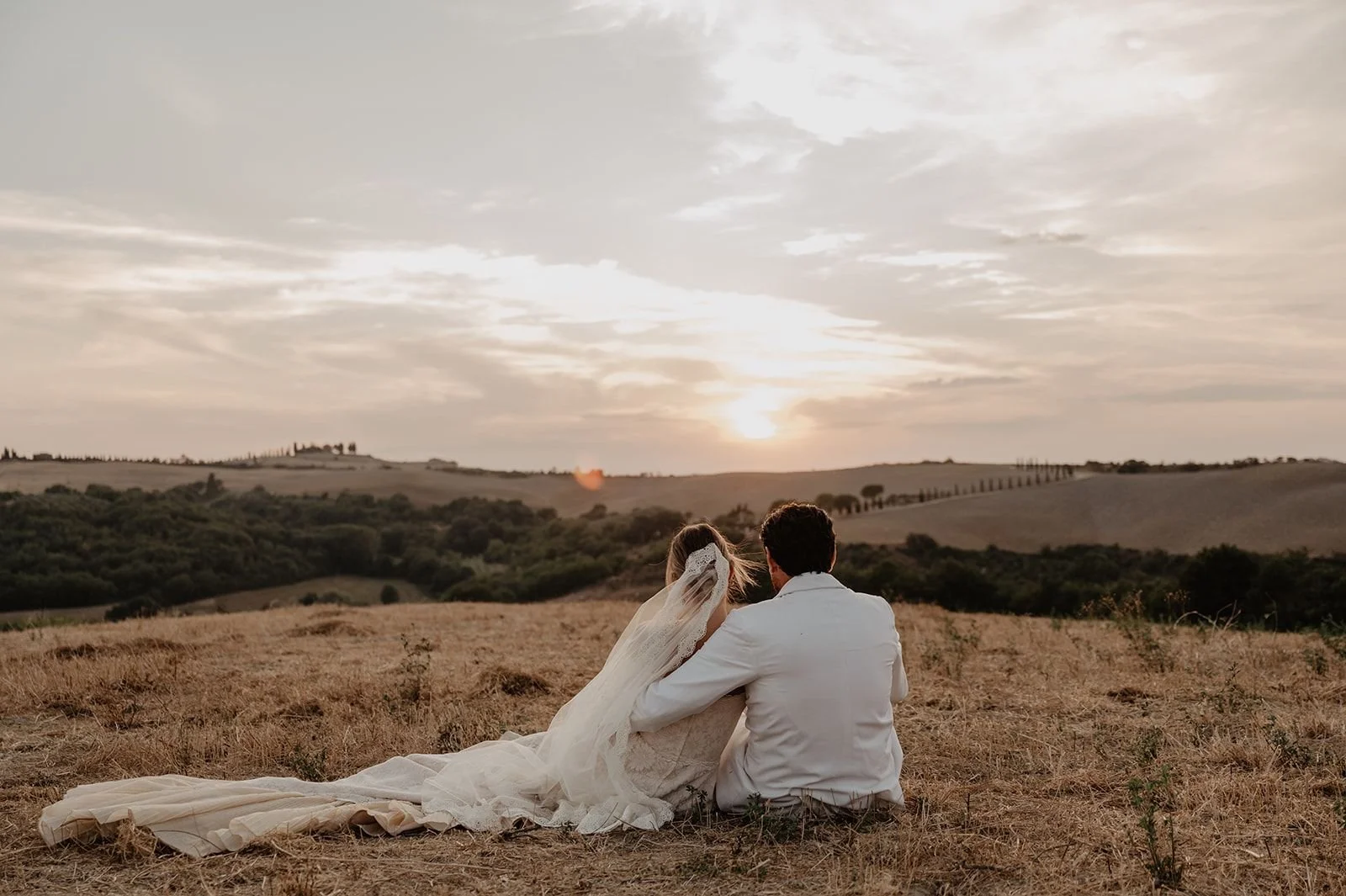 6895bda94f73cd55b7638635_Elopement at Vitaleta16.jpg.jpg