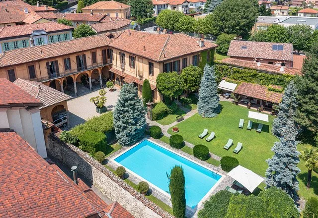 Villa Wirnica  Max Guests - 50-100, Distance - Less than one hour, Airport - Milan Bergamo 