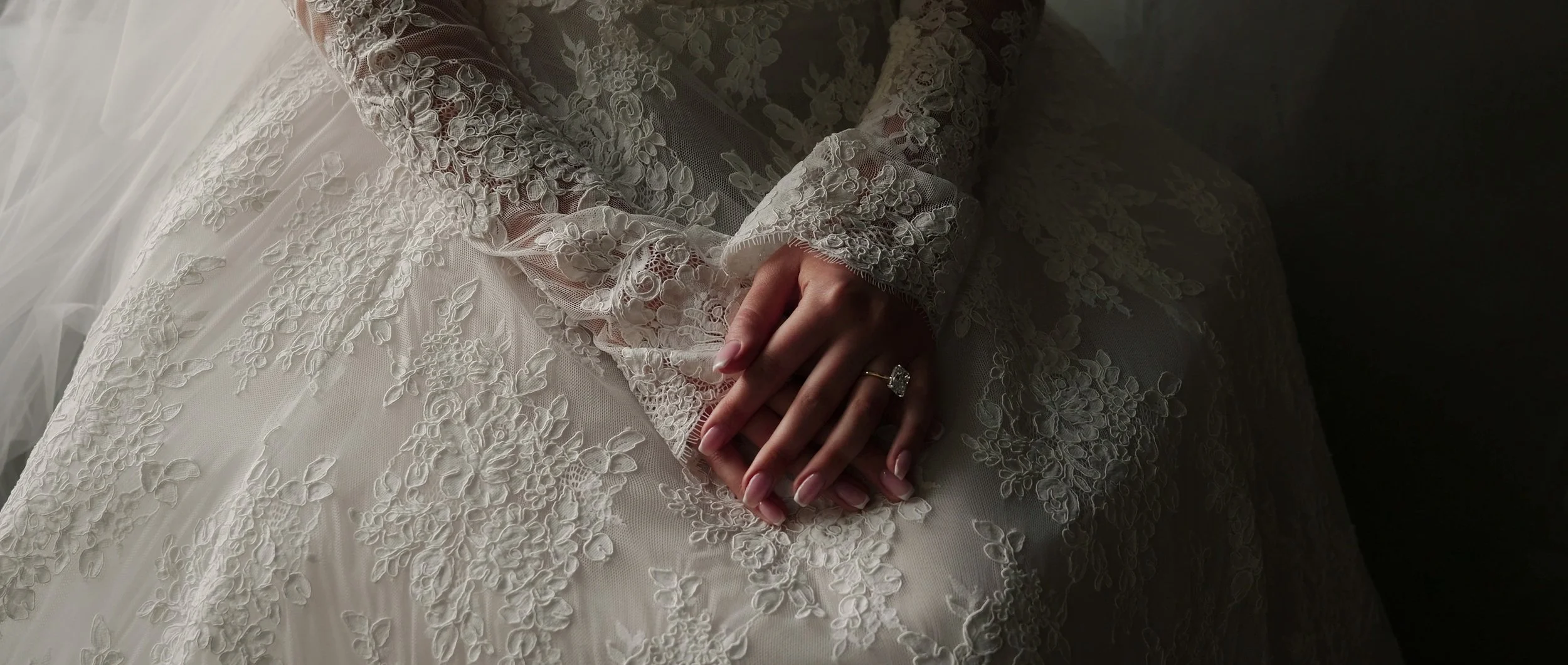 bride-hands-detail.jpg