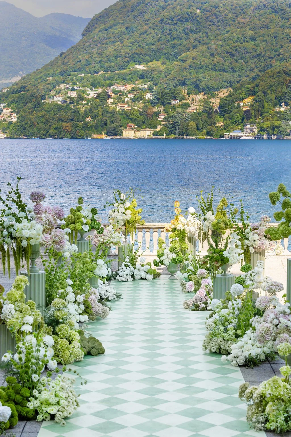 Lake Como Florist  €5000+ 