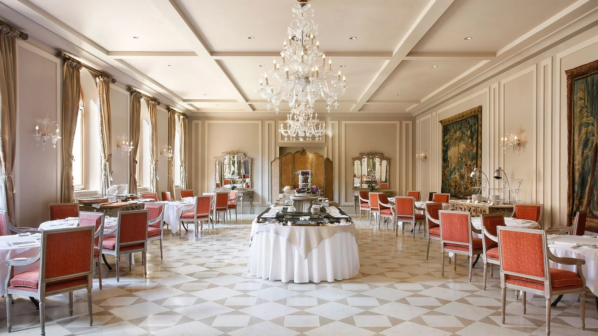 69a450dbed3322ac99b0c5e6_Insieme-Restaurant.jpg.jpg