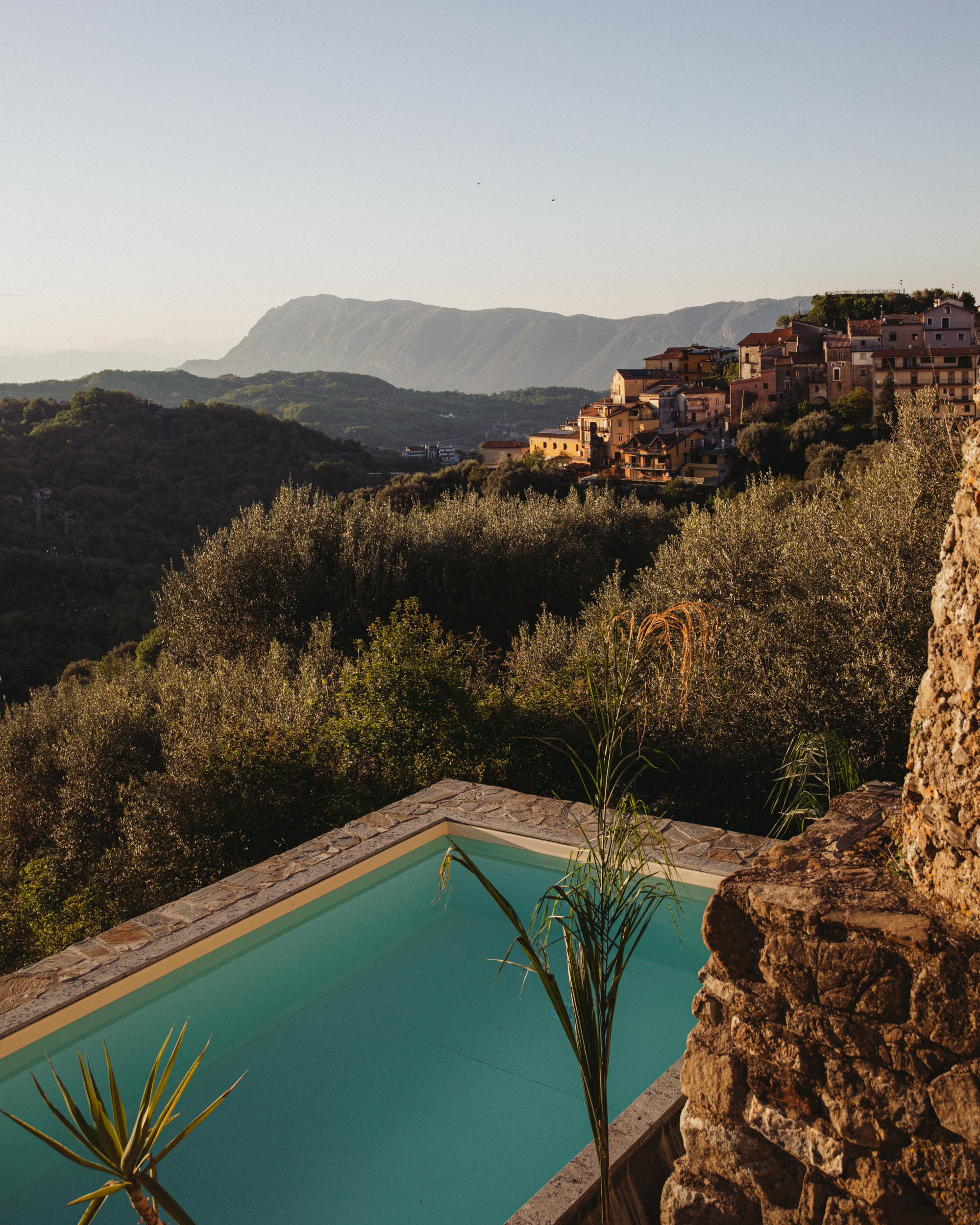 698221b44a2de6f1eab0df9c_0Y9A3010 - Convento Francescano - Agi Sibiga.png.png