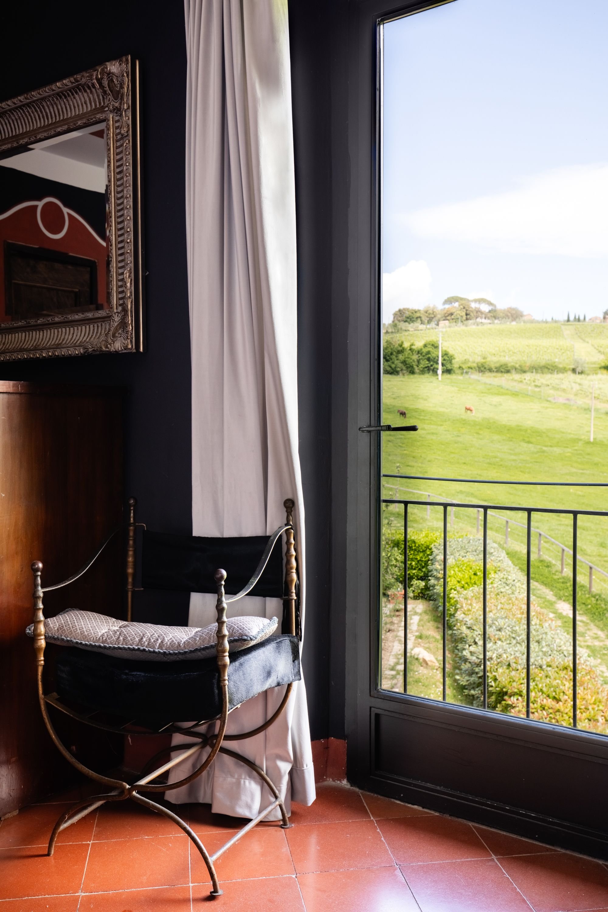 699dce490e05c00ae8fdc2e9_View Room 3 a.JPG.jpg