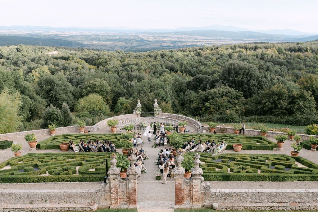 Ceremony at Castello di Celsa