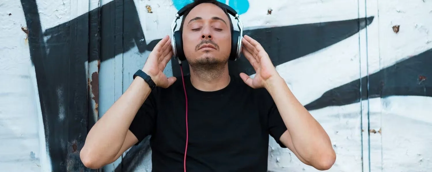 Dj Danny Howen Line.jpg