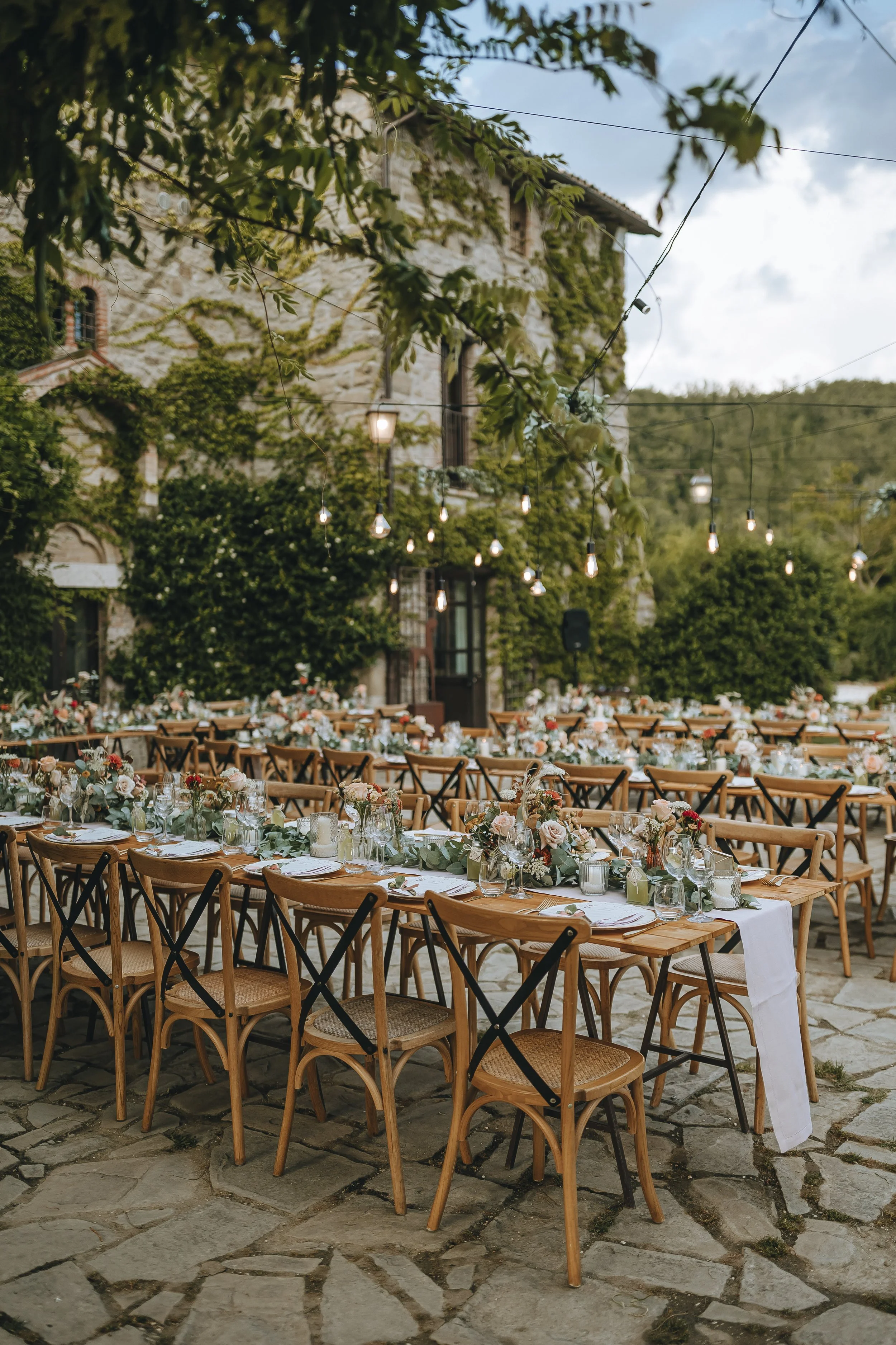 Matt & Charlotte 00836.jpg