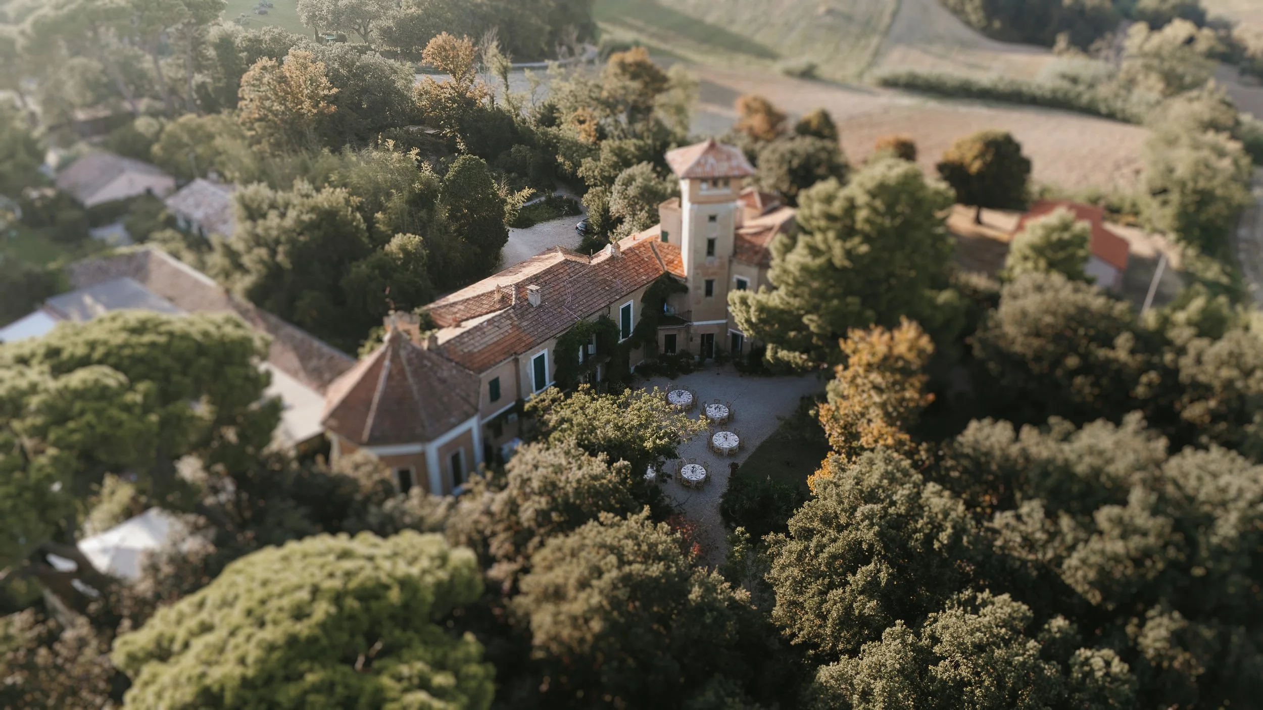 Relais Villa Giulia  Max Guests - 0-100, Distance - Less than one hour, Airport - Ancona  
