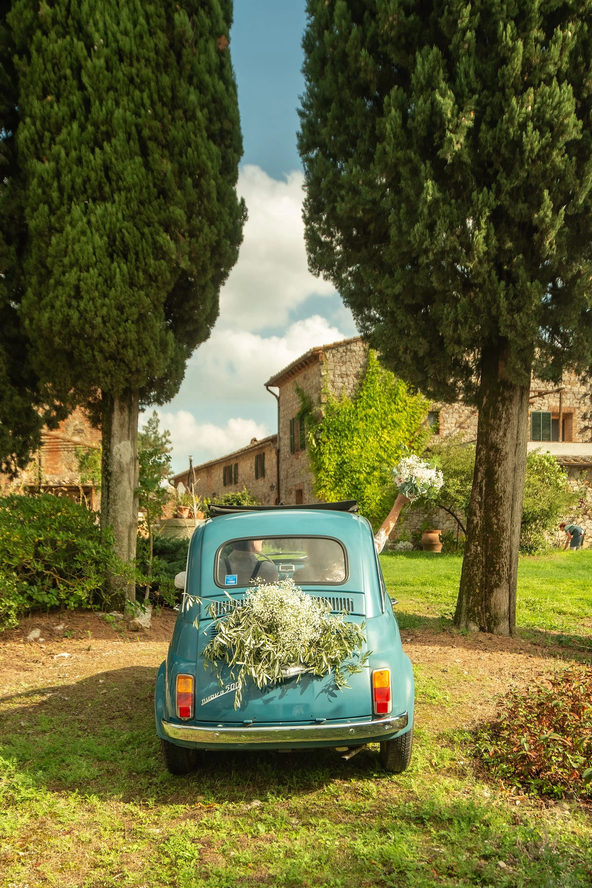 6a675bb085ebe547965b377a_colle_ai_lecci_wedding_11.jpg