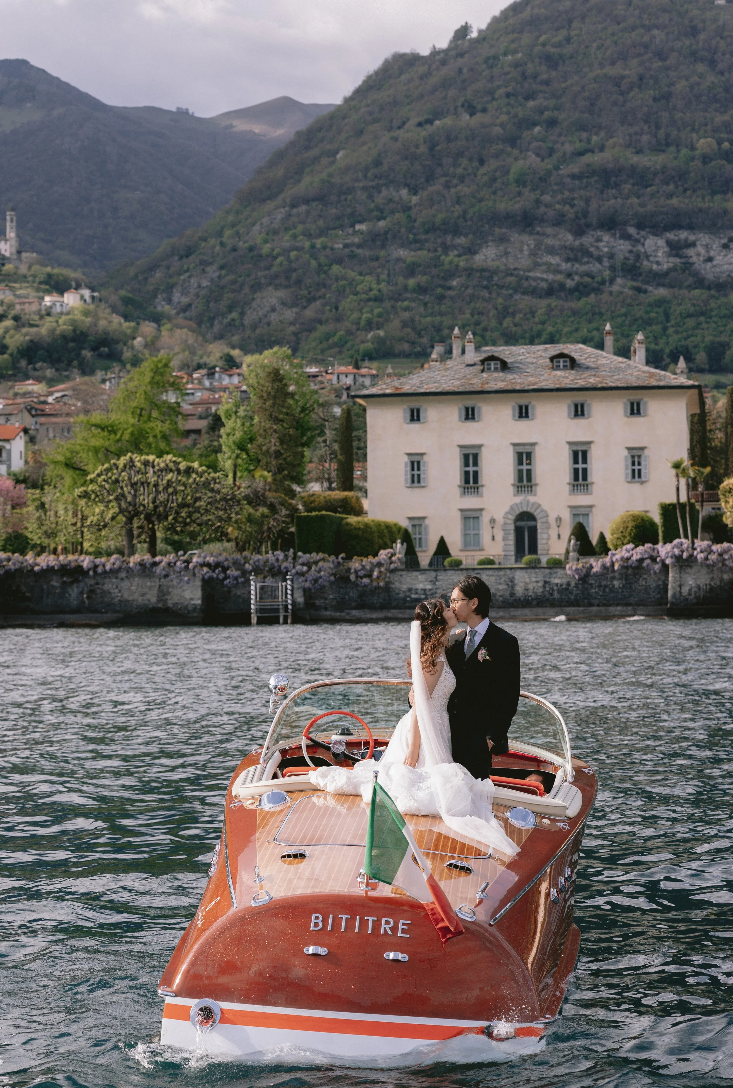 Varese wedding planners in Italy for Lake Como, Tuscany weddings