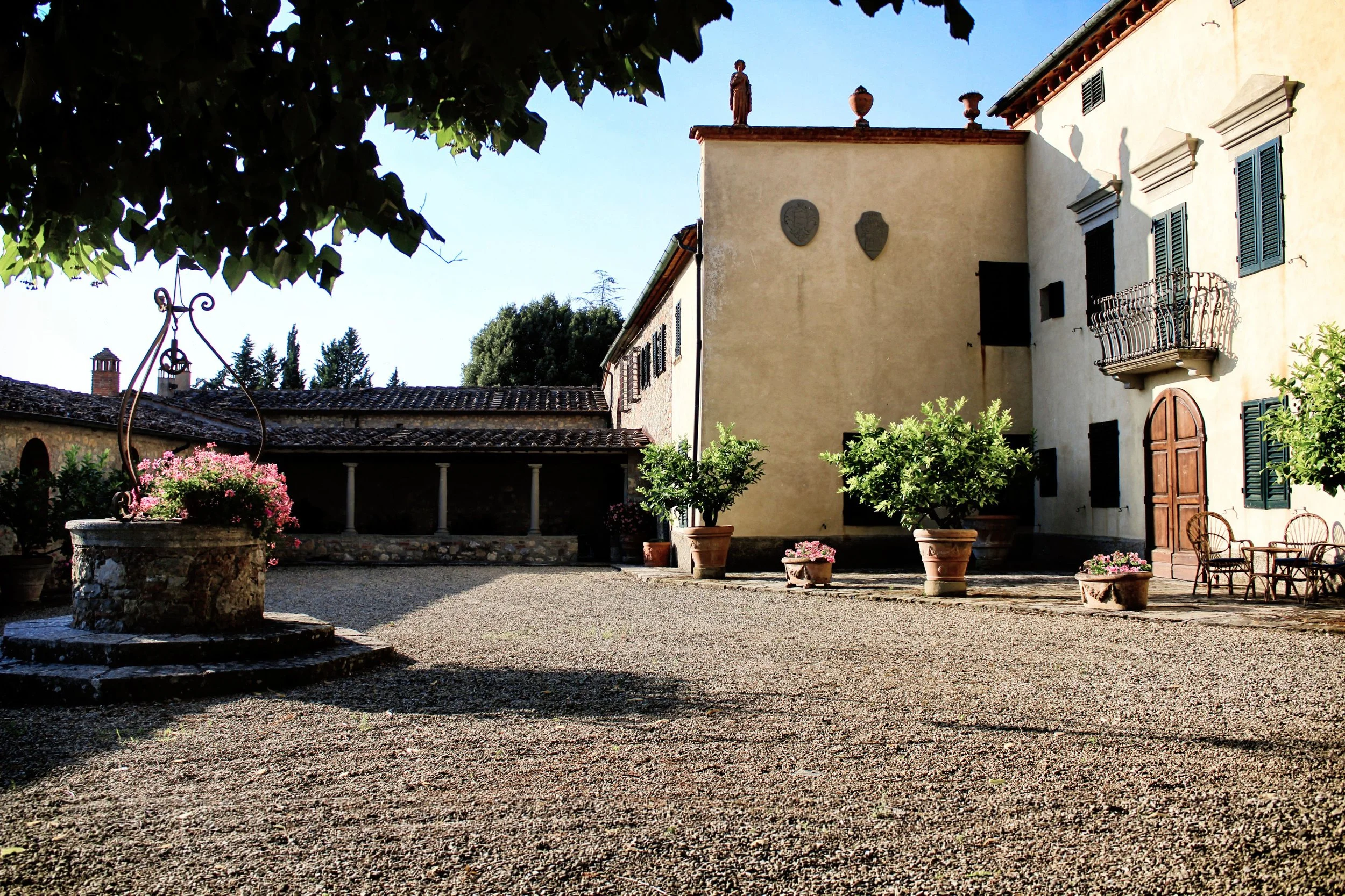 Villa Nemora facciata.jpg