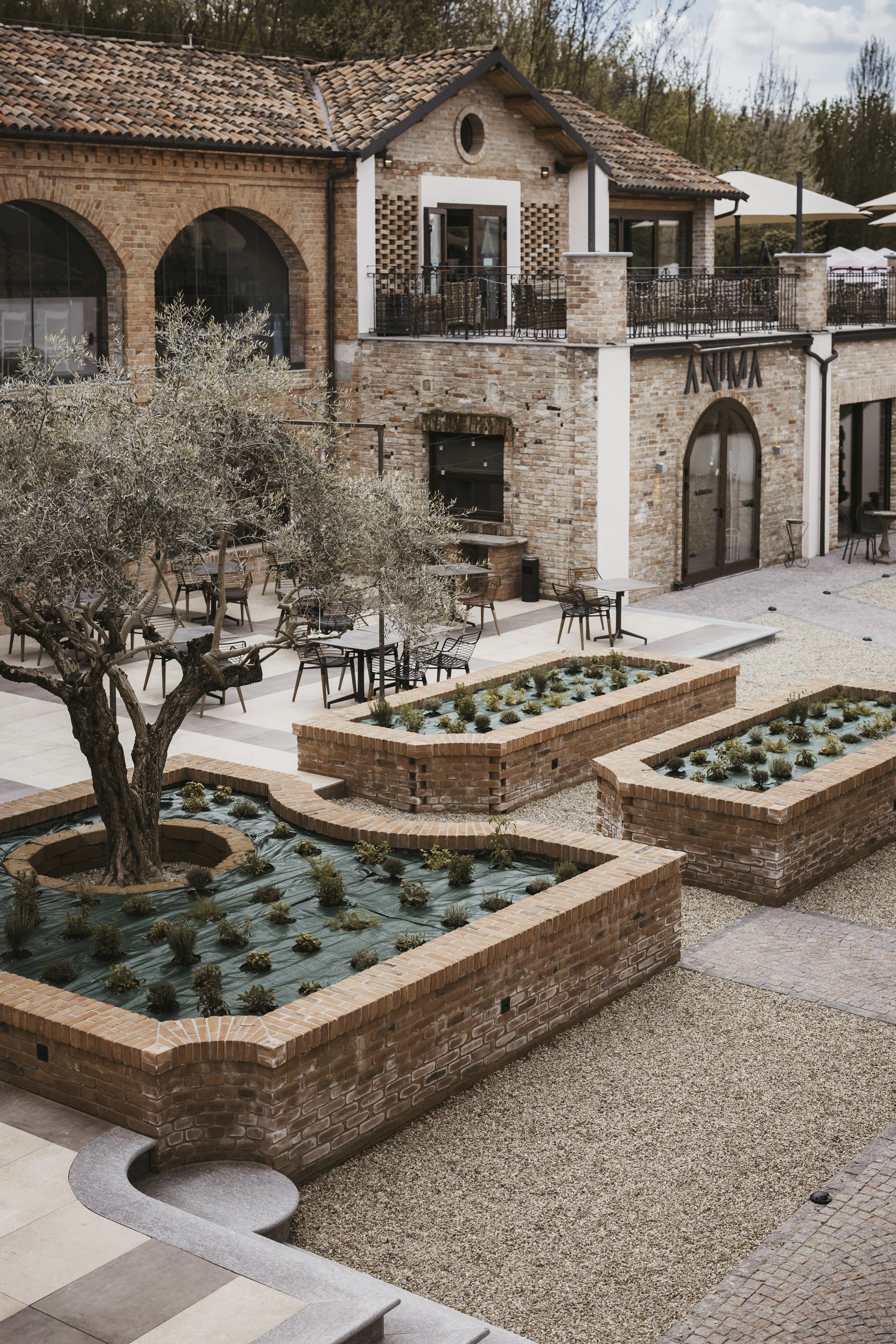 Almaranto Relais | Luxury Vineyard Wedding Venue in Piemonte, Italy.jpg