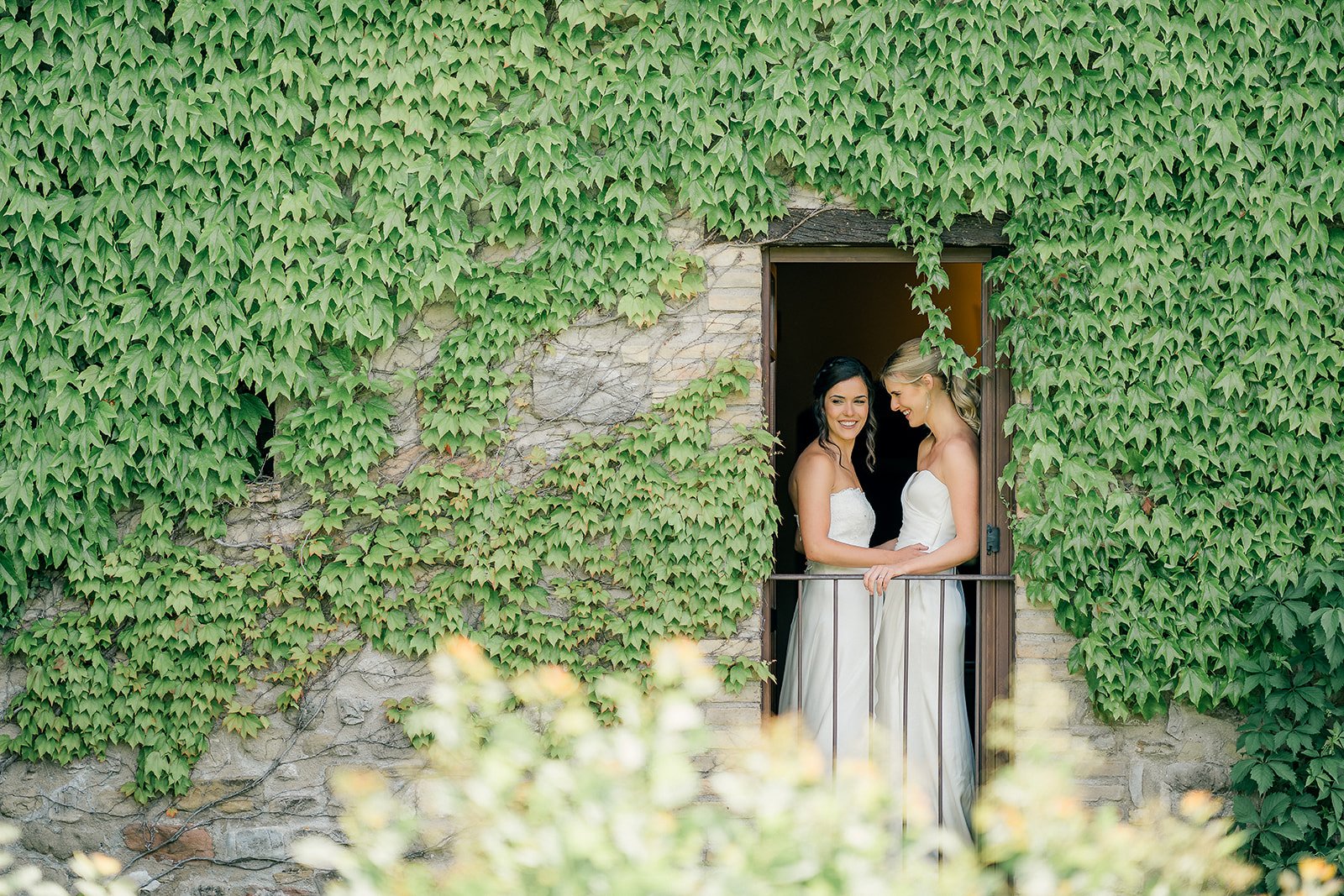 Martina & Faye-00023.jpg