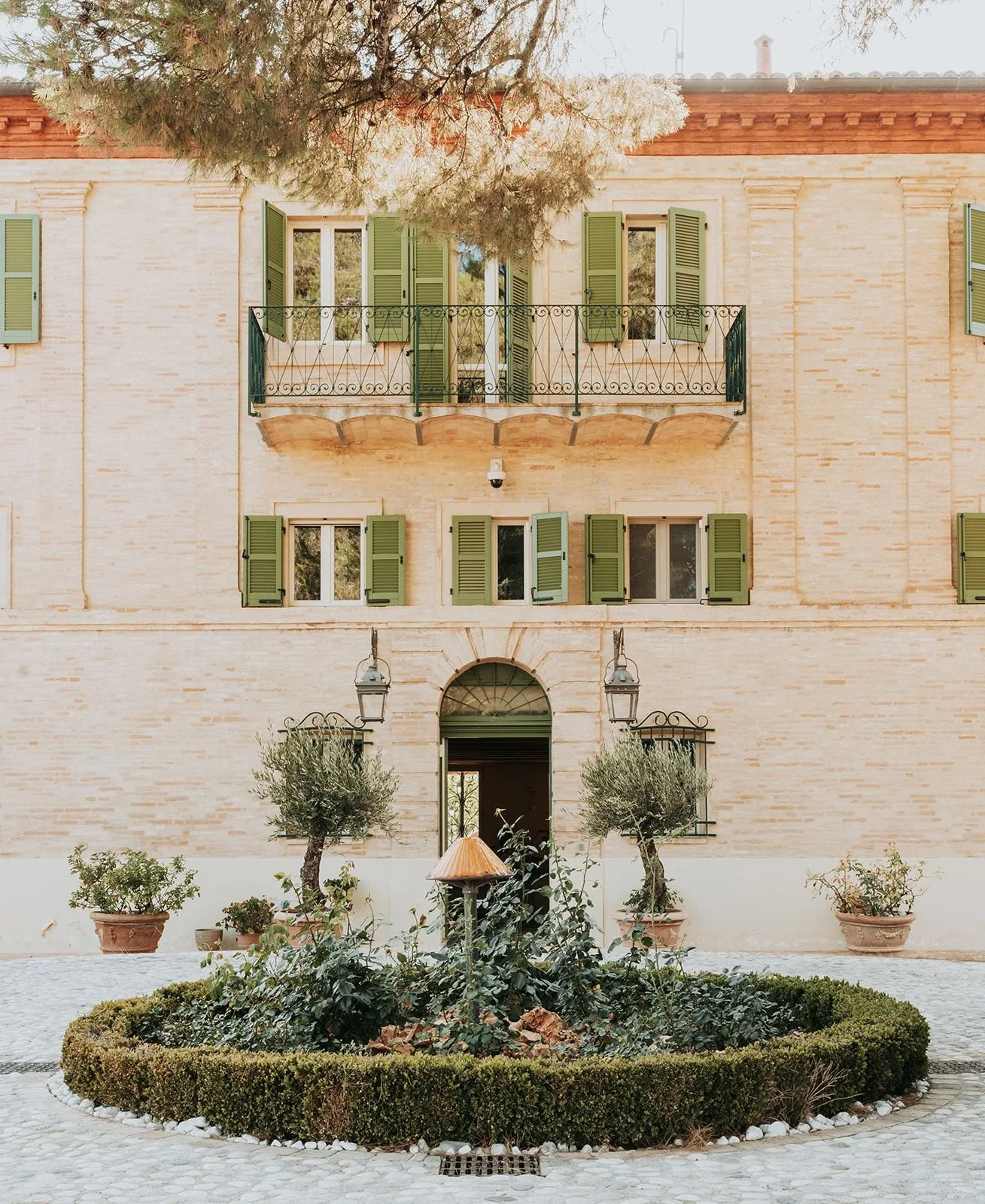 69d8f004362c0d3bbca5504c_STUDIOIRISVANTRICHT _ Maniero-241_websize.jpg.jpg