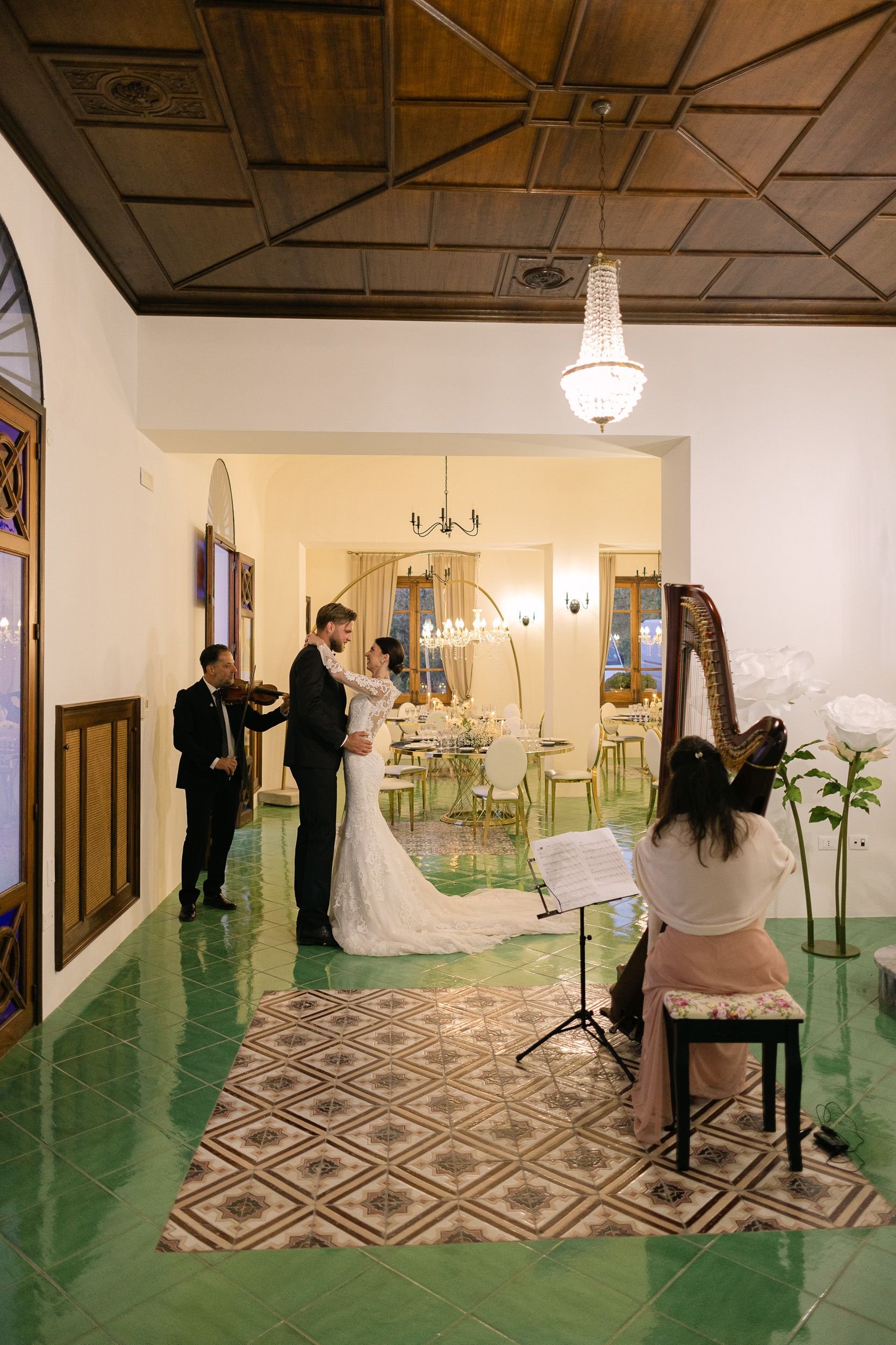 682f957a973032003a5f9c0d_FF-VillaBona-169.jpg.jpg